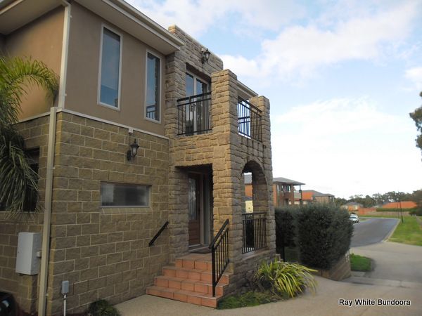 1/19 Hughes Circuit, Bundoora, VIC 3083