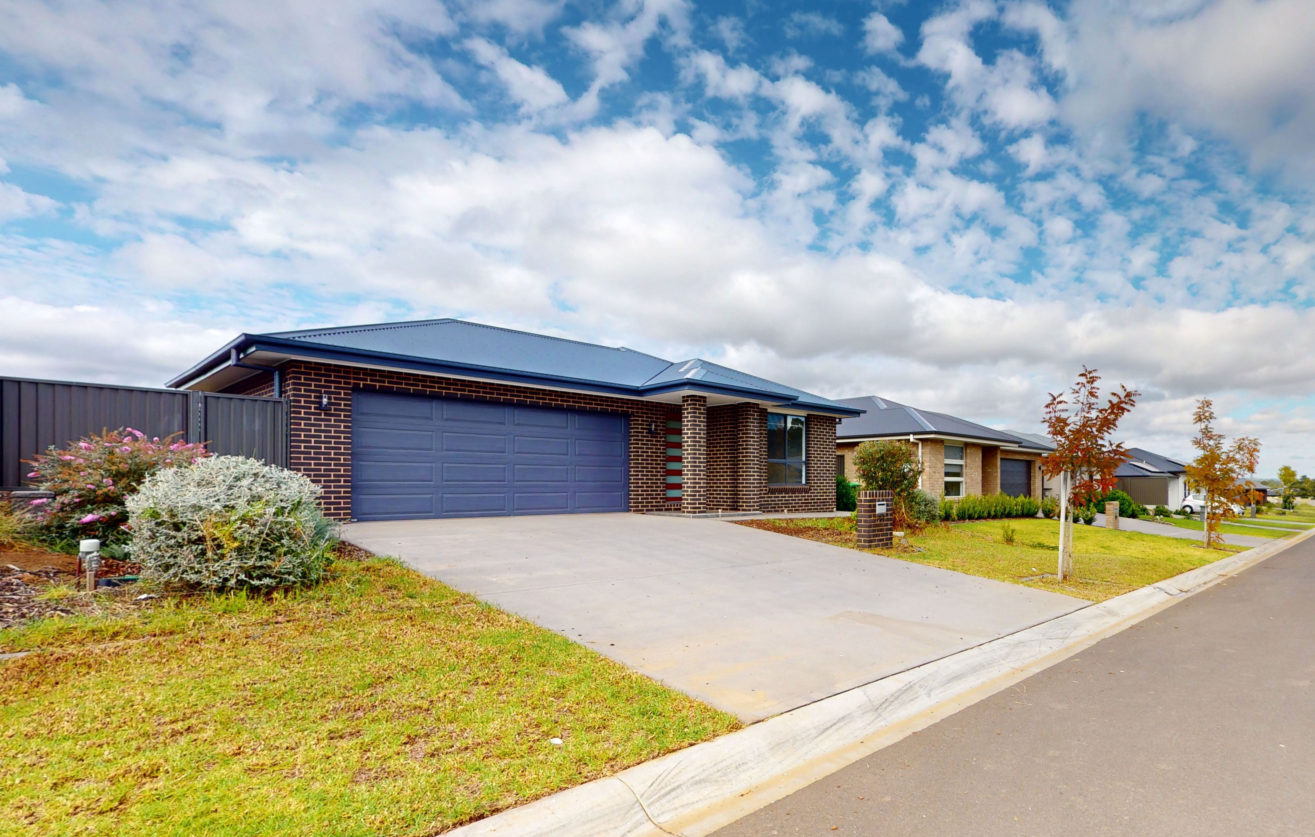 77 Magnolia Boulevard, Dubbo, NSW – Home For Rent • Ray White