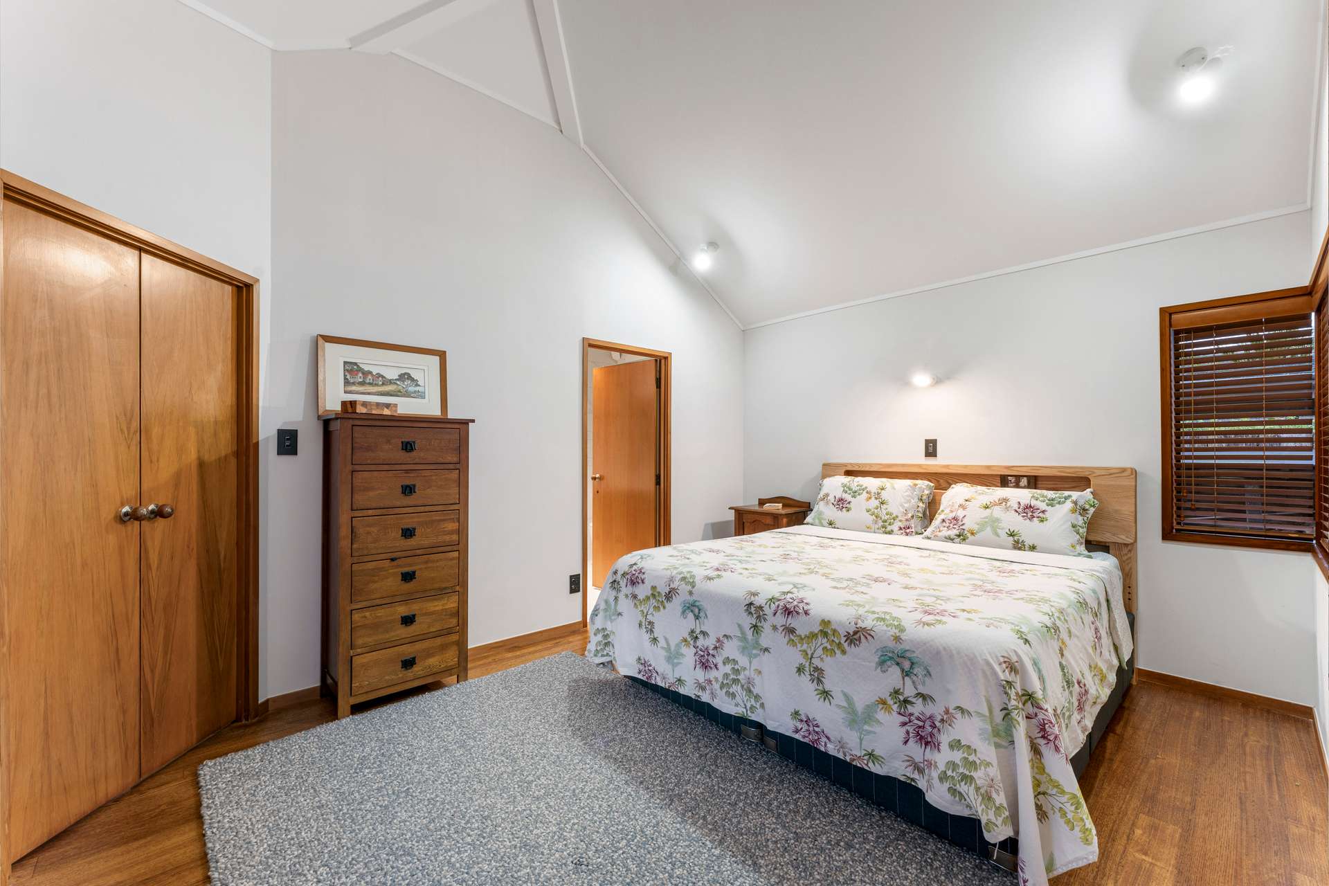 12 Elana Court photo 15