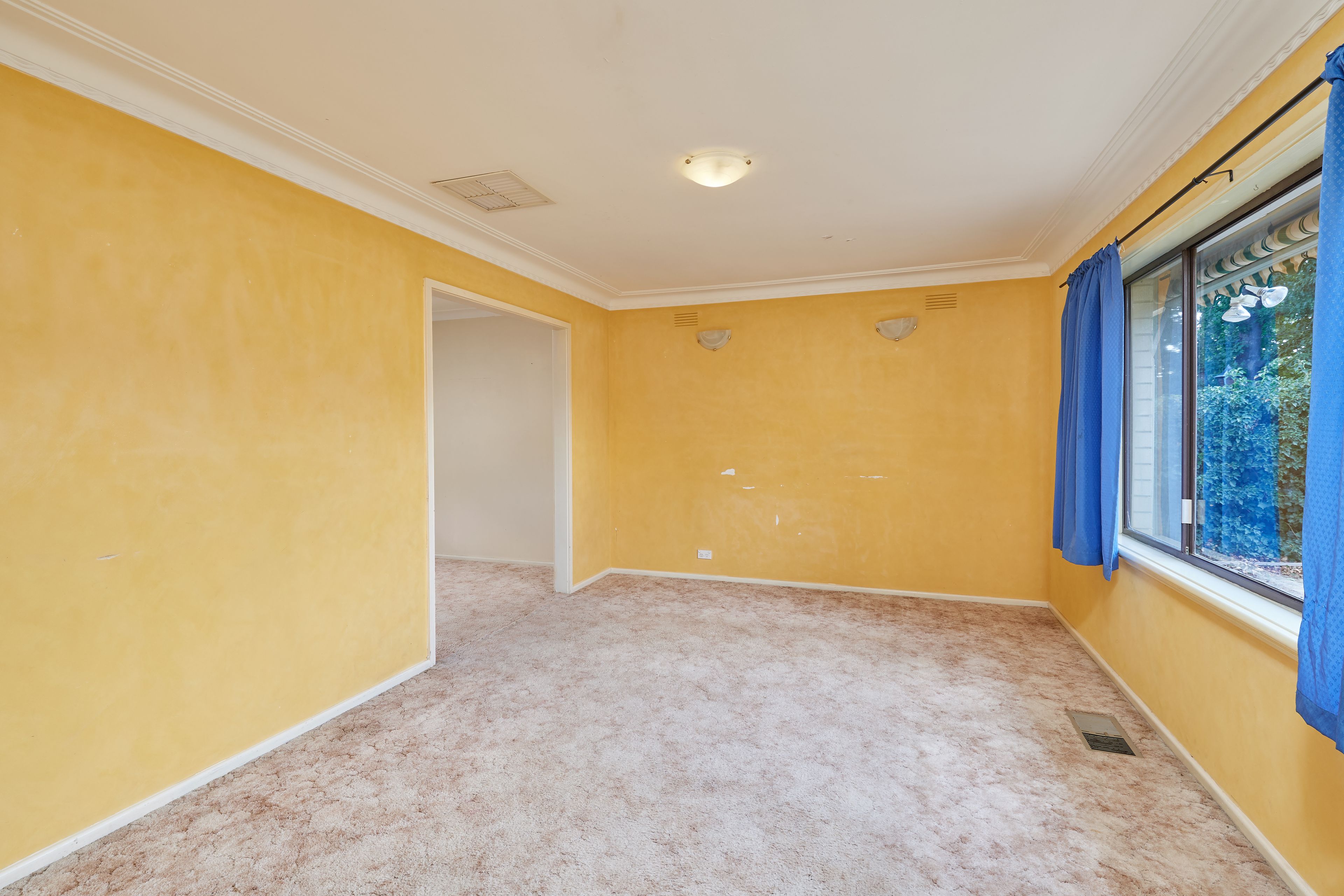 12 Martin Street, Tolland, NSW 2650