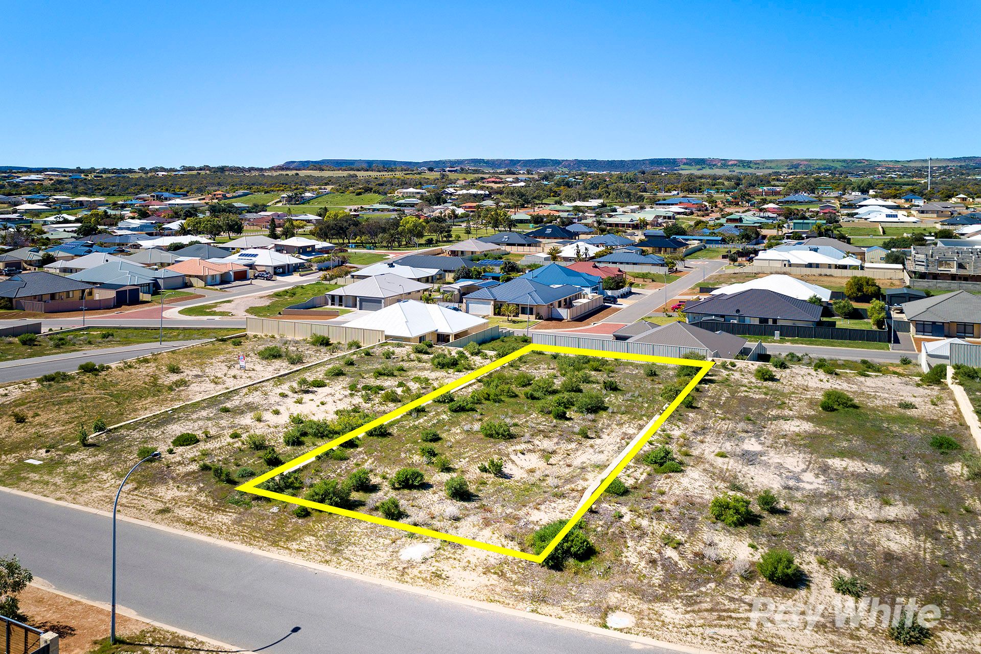 34 Tailer Street, Drummond Cove, WA 6532