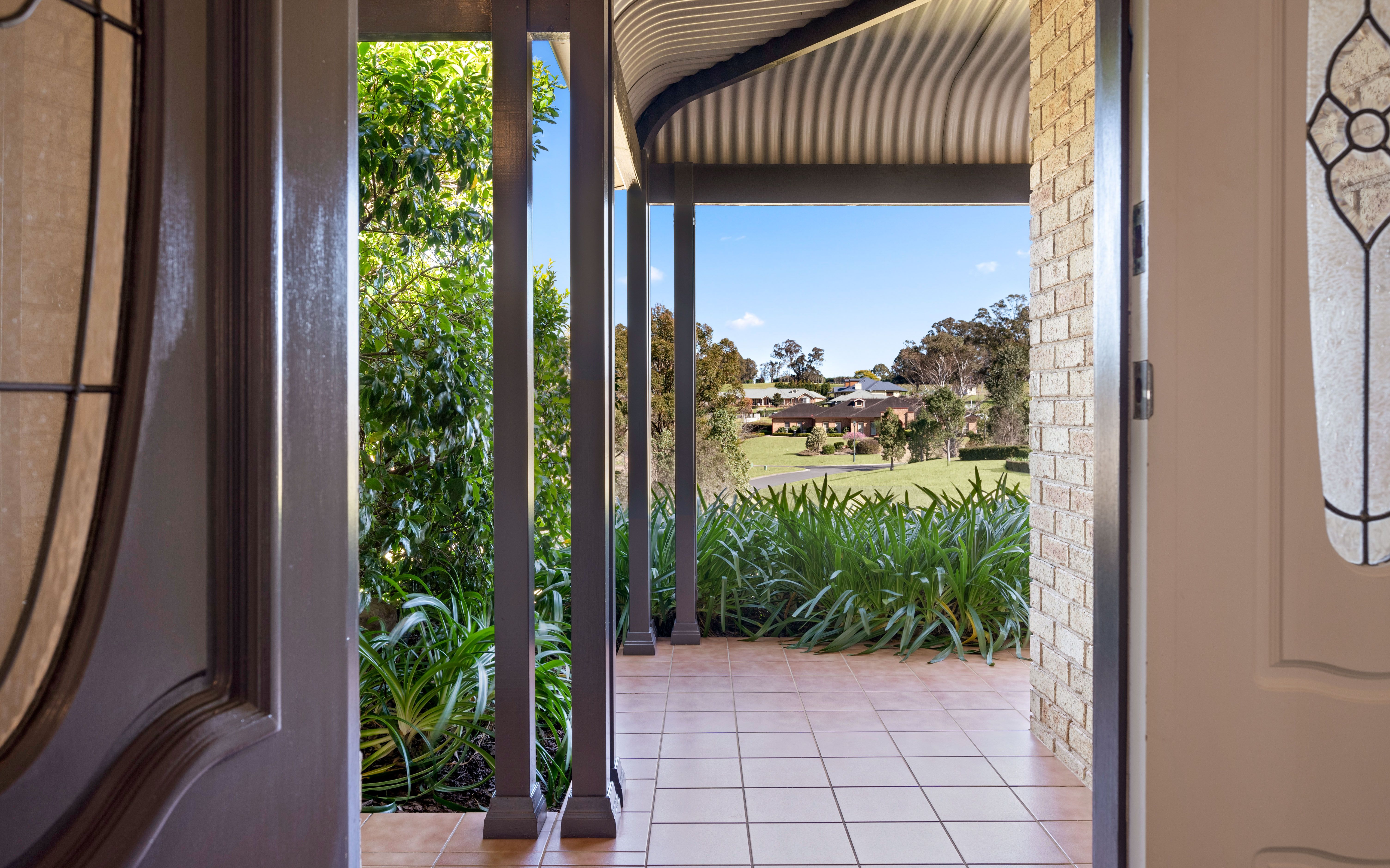 4 The Glade, Kirkham, NSW 2570 Sold House Ray White Macarthur Group