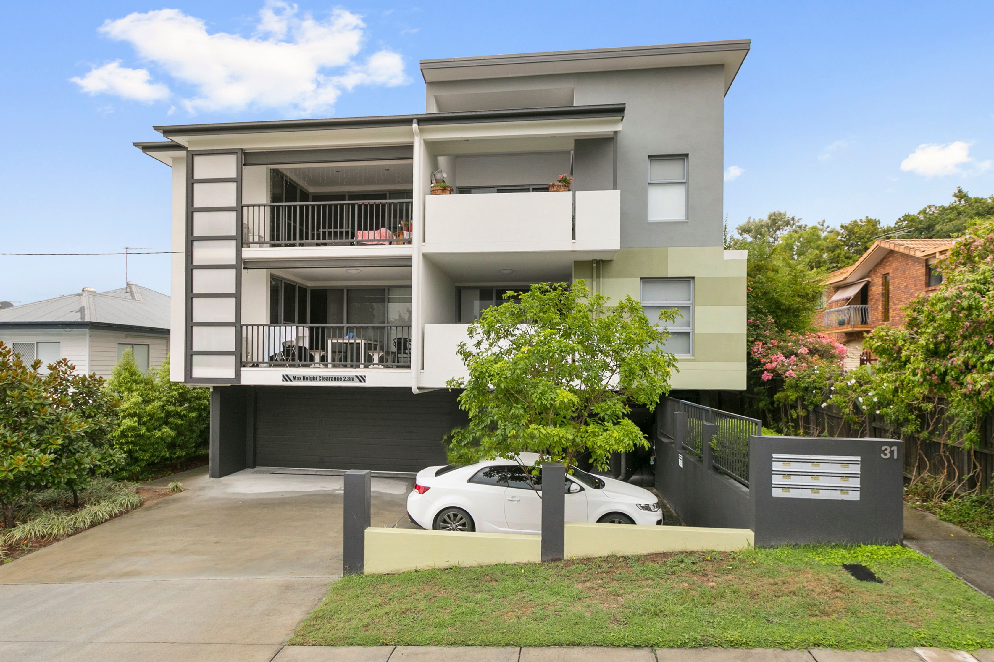 31 Palmer Street, Greenslopes QLD 4120