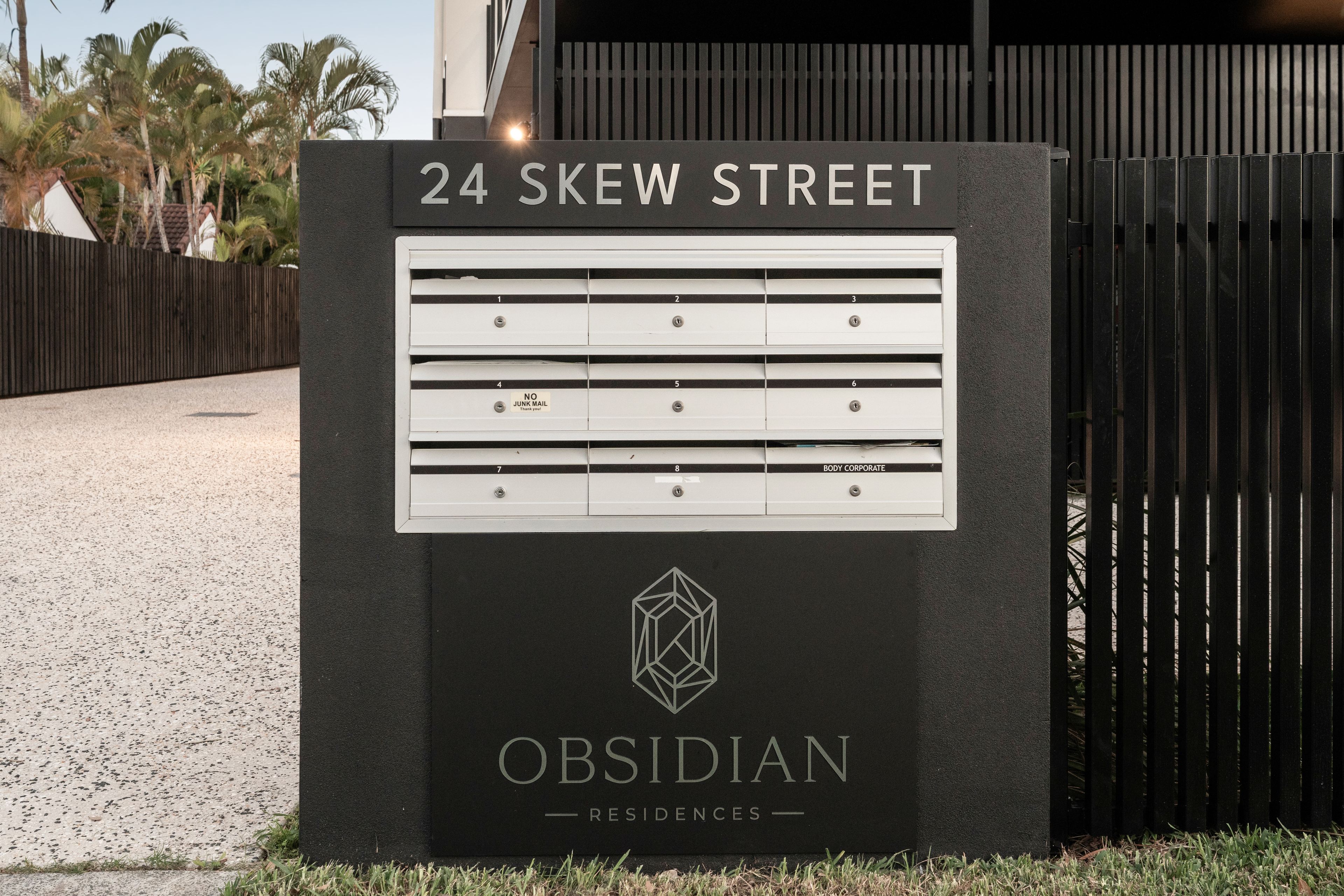 5 & 7/24 Skew Street — photo 16 of 16