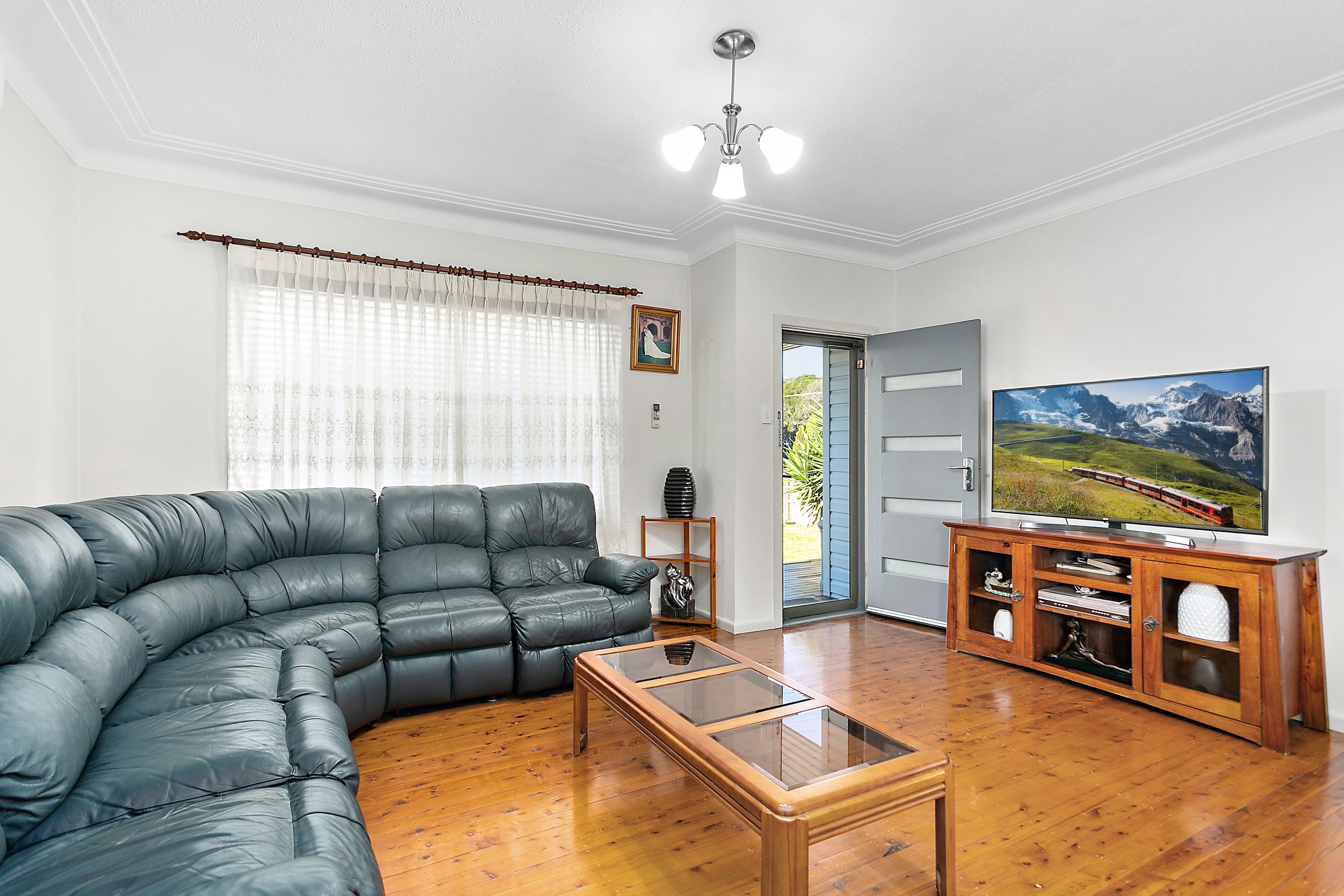 7 David Avenue, Oak Flats, NSW 2529
