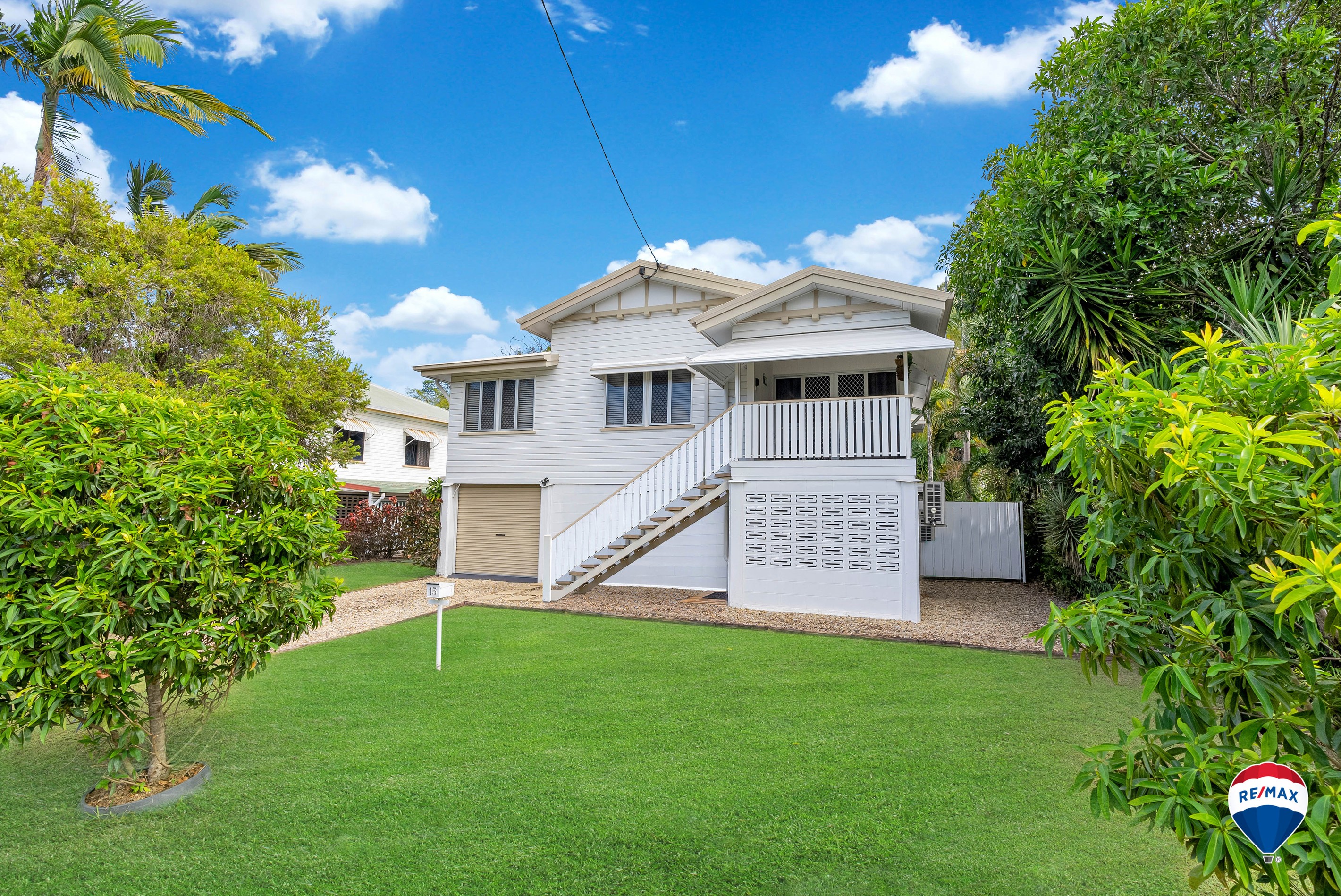 15 Jones Street, Westcourt, QLD 4870