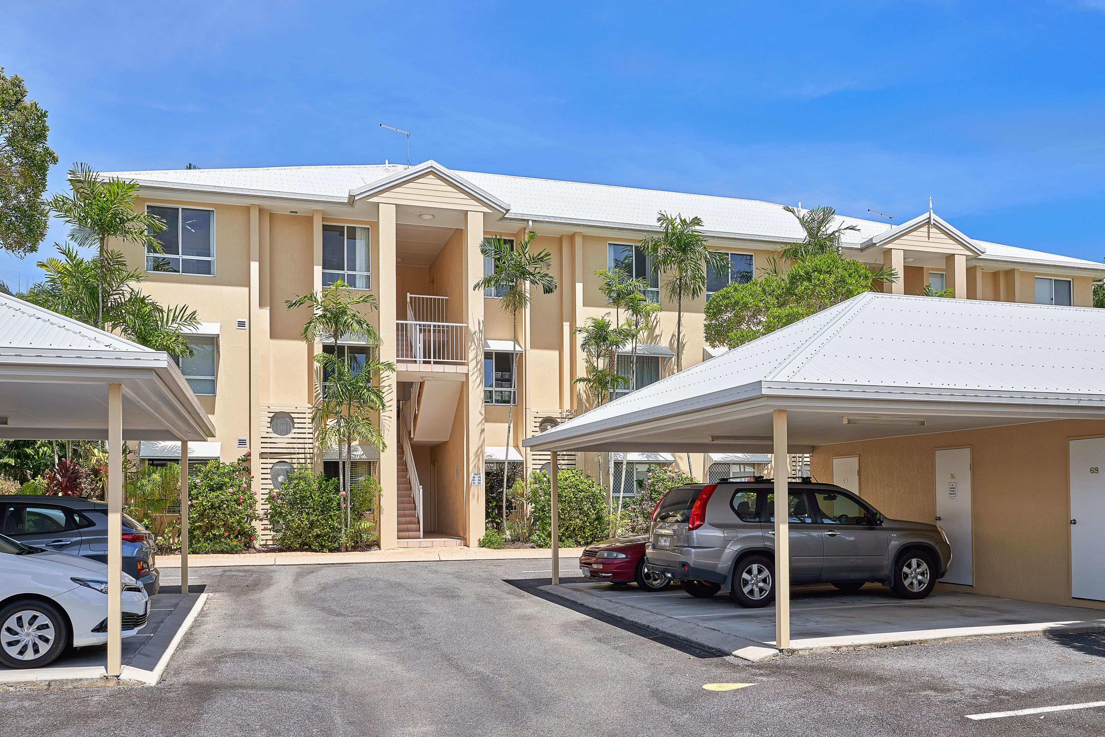 72 Kowinka Street, White Rock QLD 4868