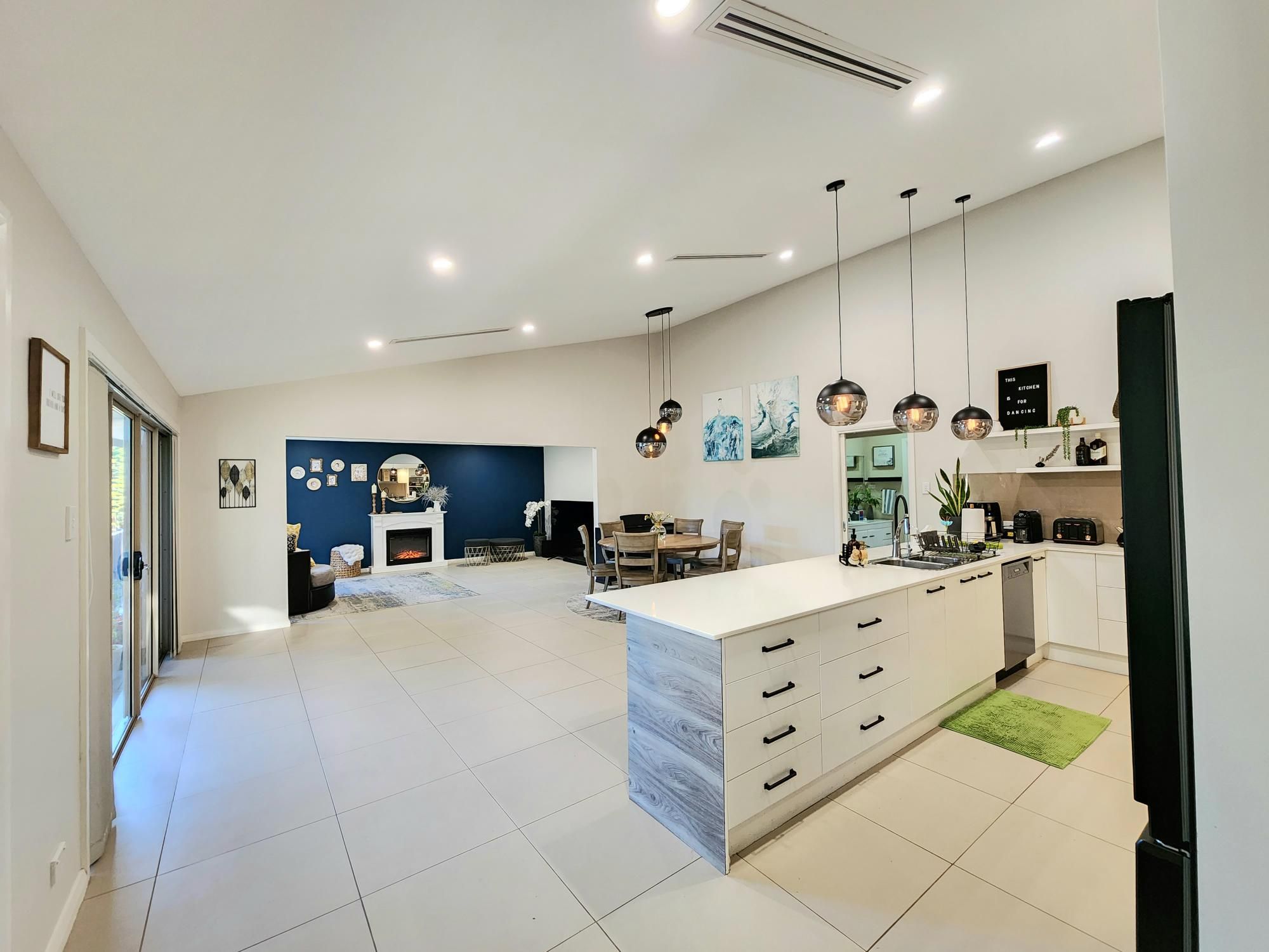 15 Harris Street, Camden Park, NSW 2570