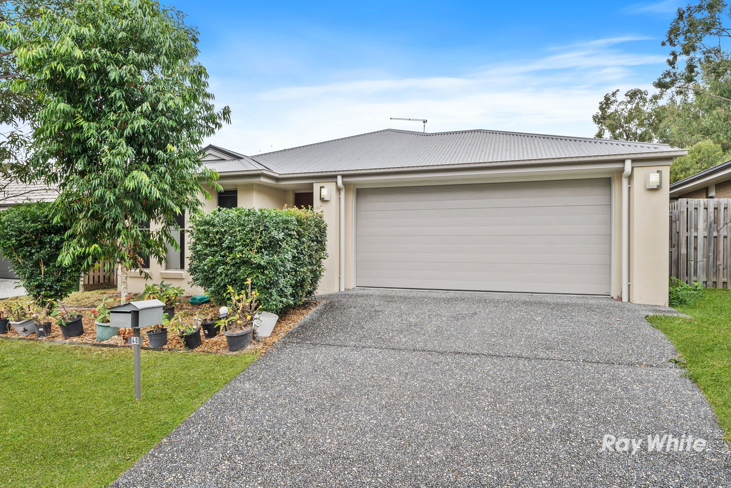 40 Bloomfield Avenue, Park Ridge, QLD 4125