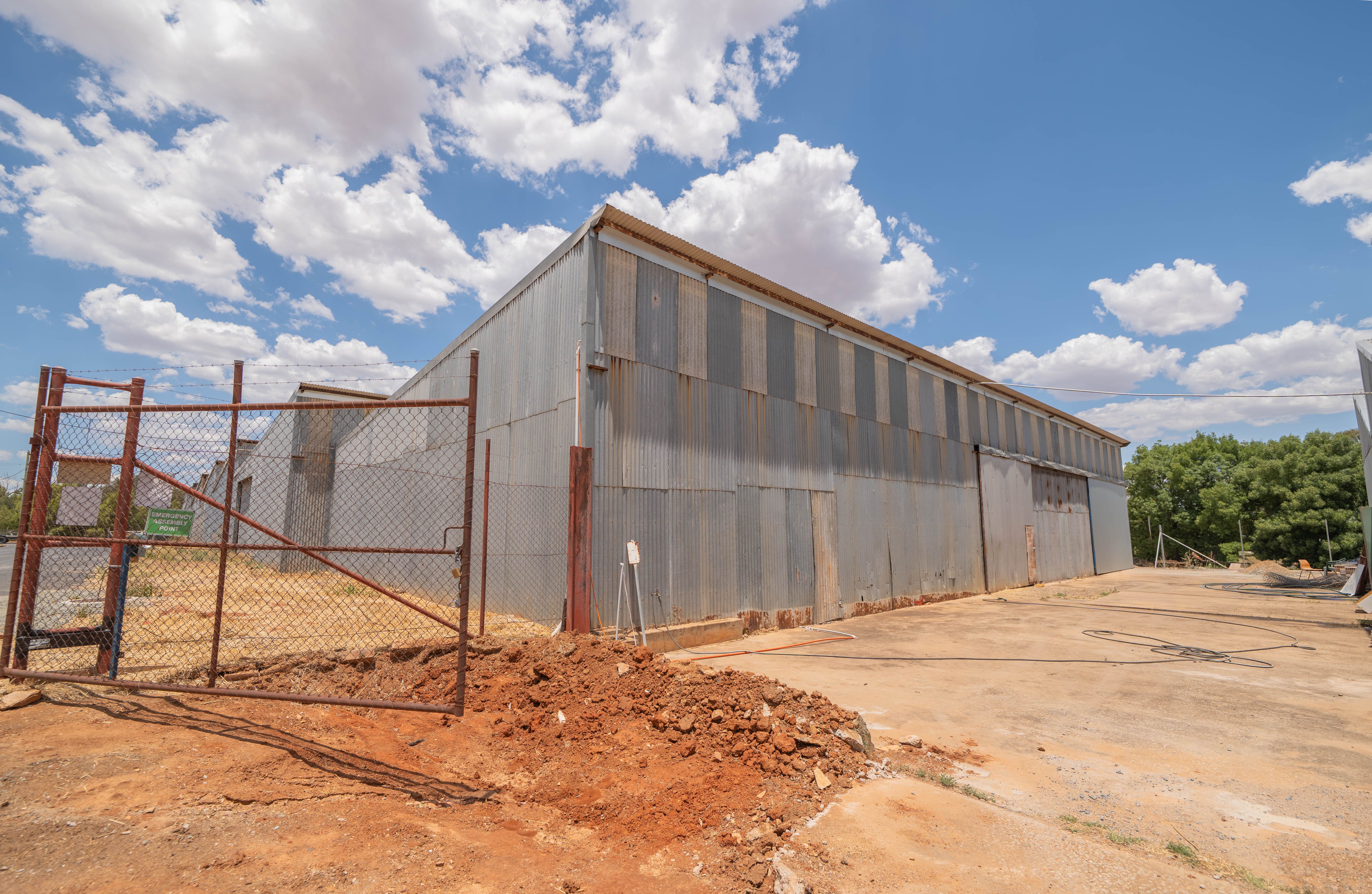 Shed 1B Oxley Street, Parkes, NSW 2870