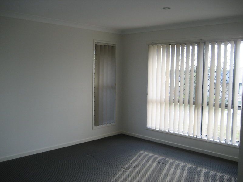 36 Sommerwill Crescent, Bellbird Park, QLD 4300