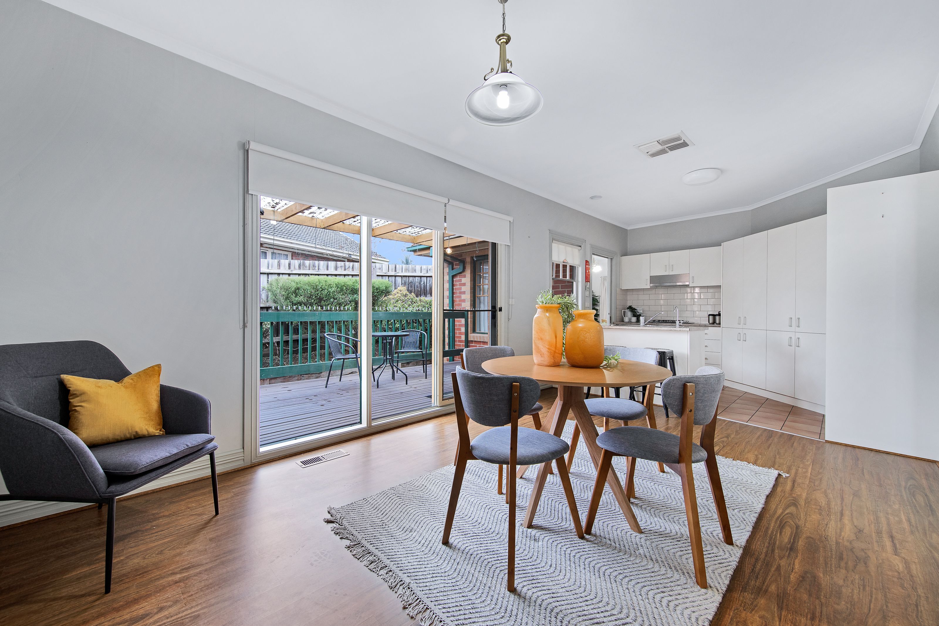 2/319-321 Blackburn Road, Burwood East, VIC 3151