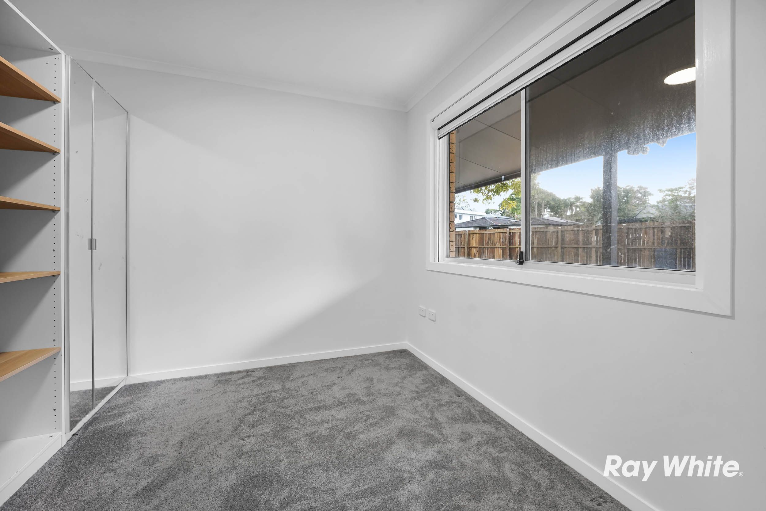 31 Satinwood Street — photo 13 of 29