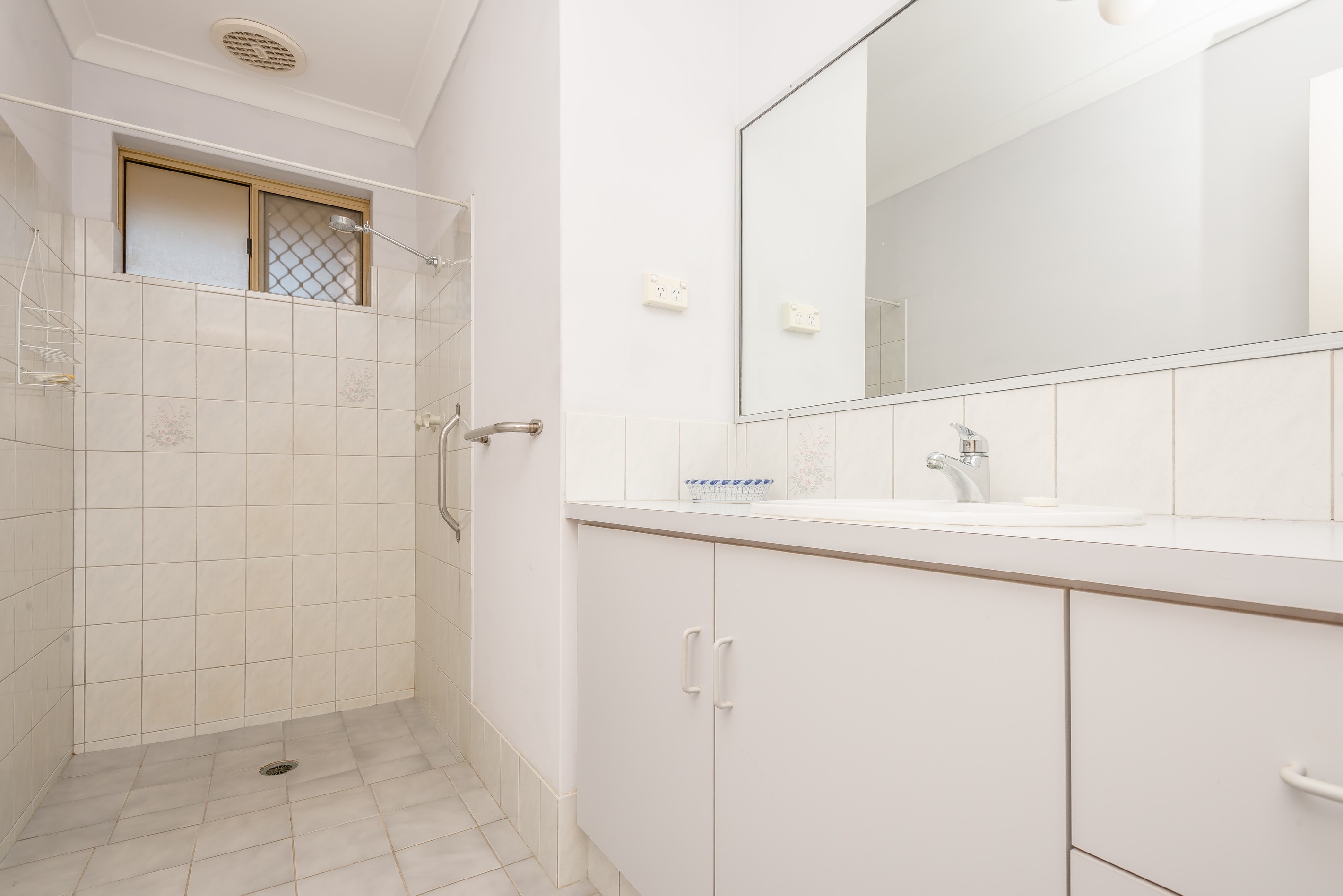 9/390 Chapman Road, Bluff Point, WA 6530