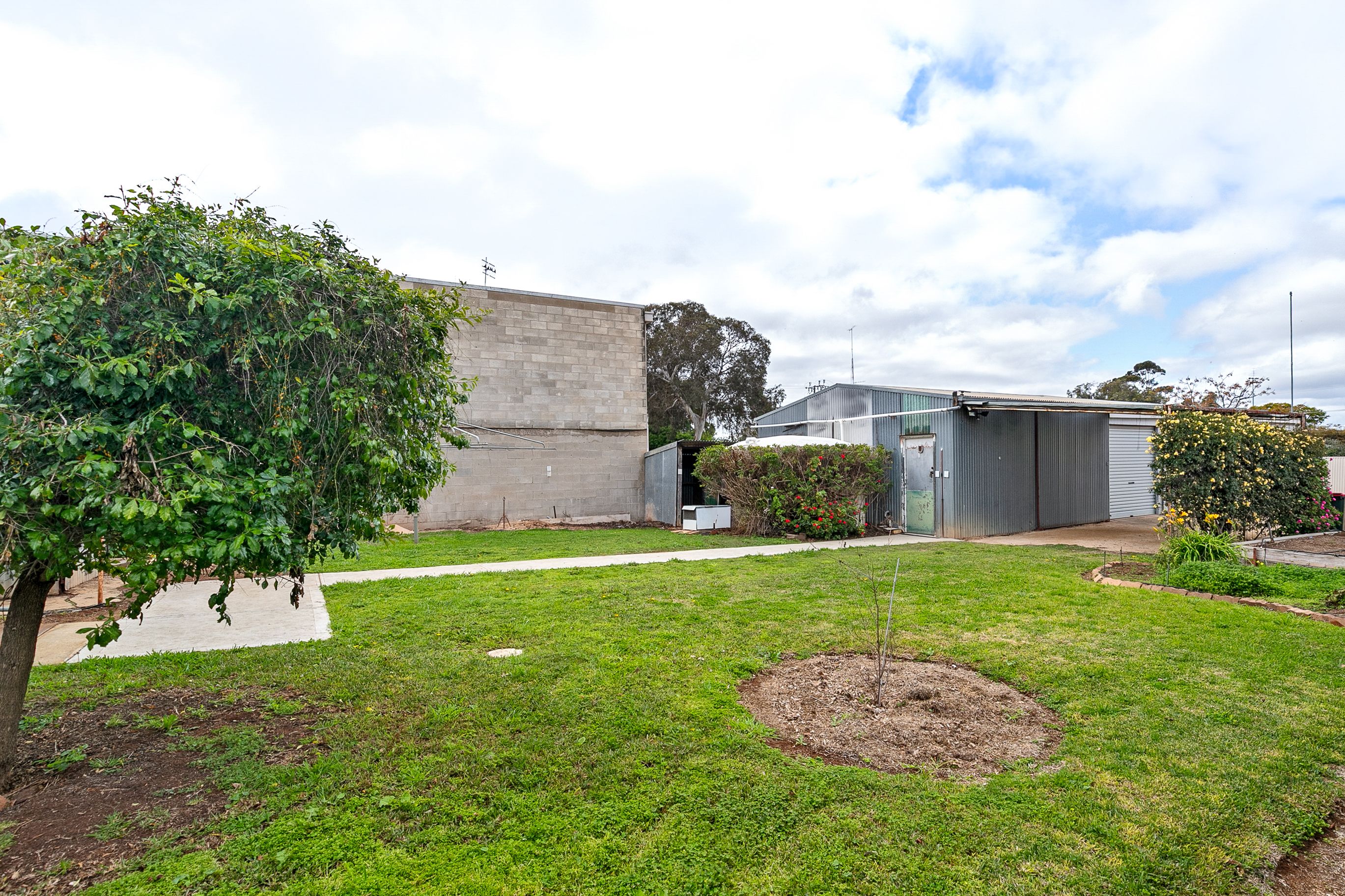 12 Kay Avenue — photo 19 of 21
