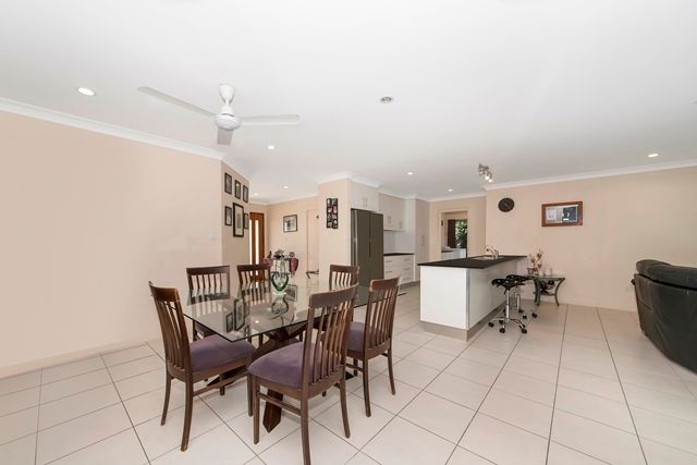 12 Cowrie Court, Bushland Beach, QLD 4818