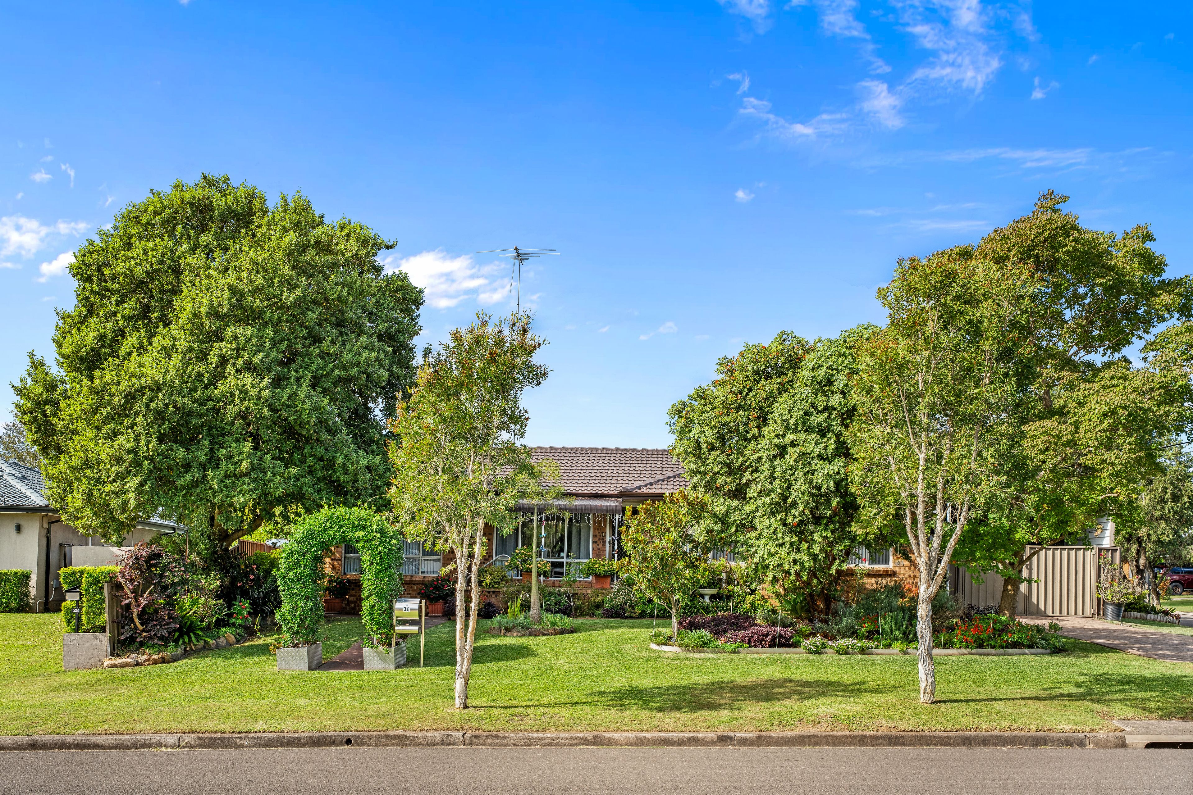 30 Carinda Drive, South Penrith, NSW 2750