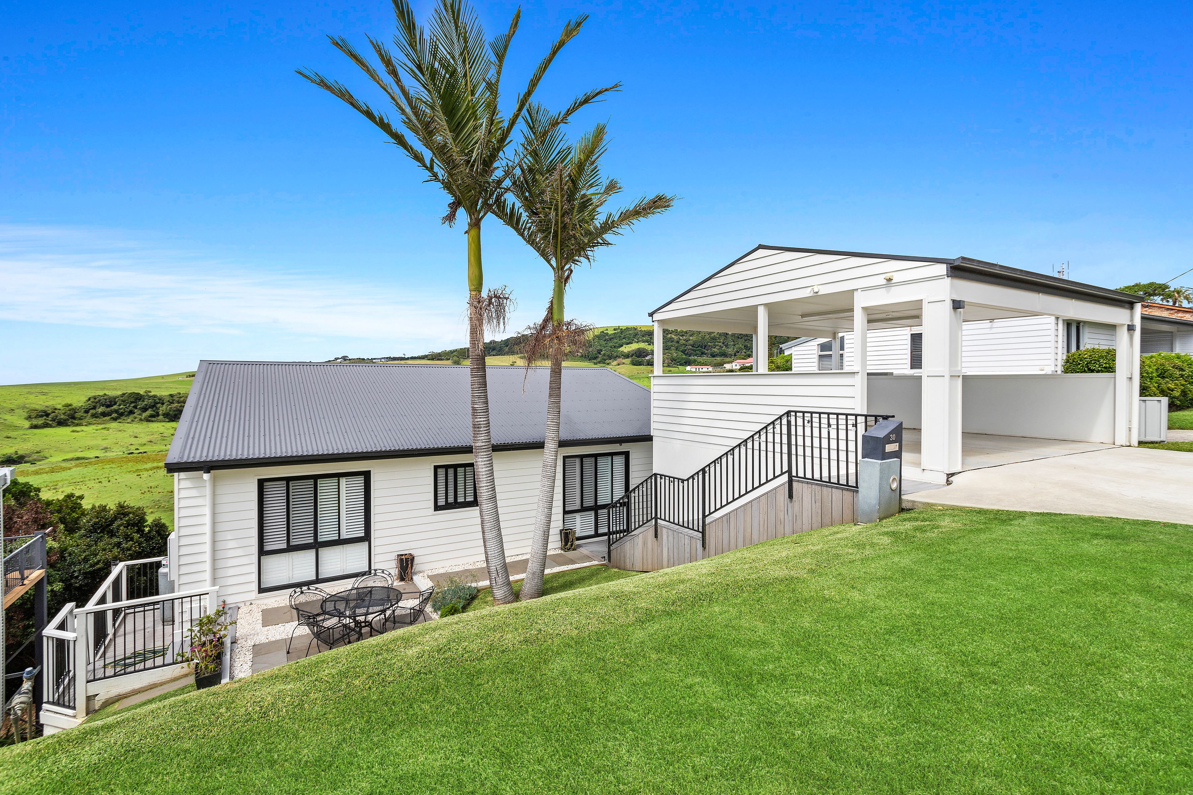 30 Anembo Crescent, Kiama Heights, NSW 2533 Sold House Ray White Kiama