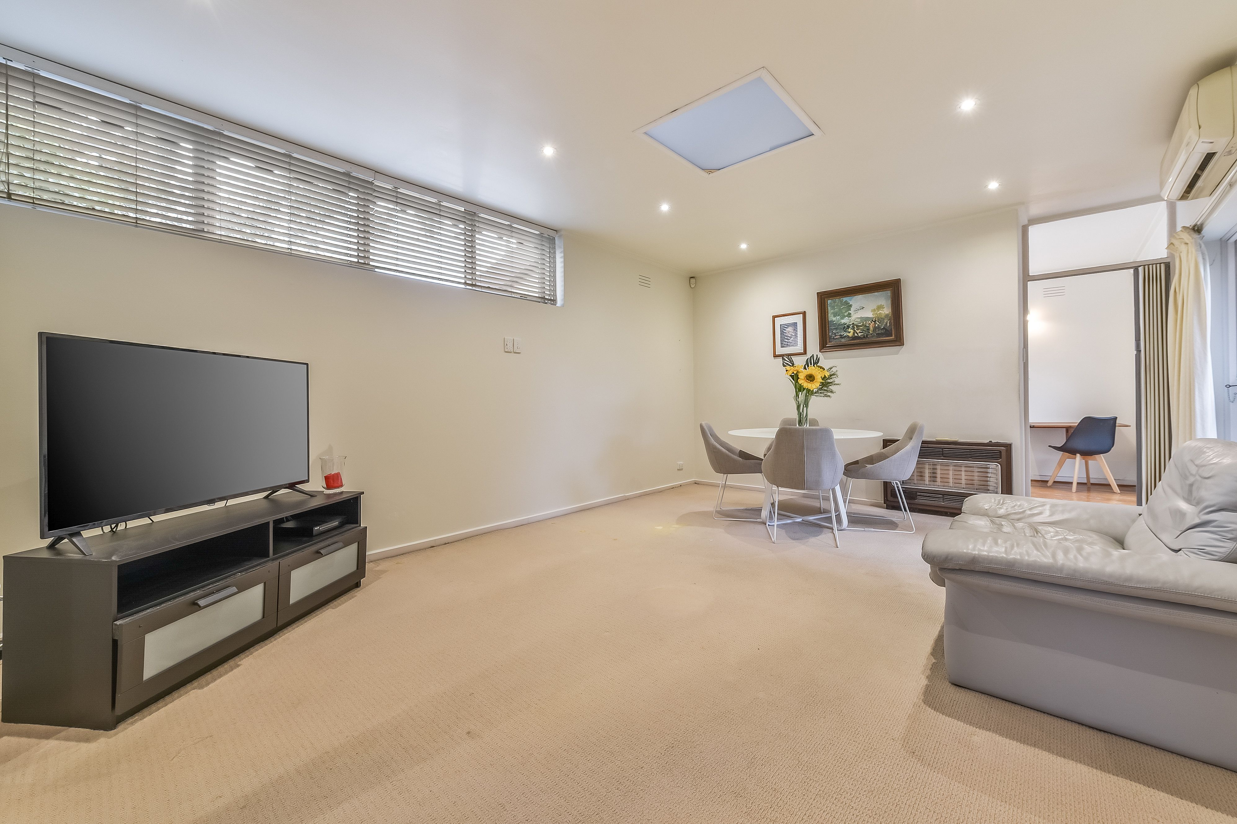 1/1 Amber Grove, Mount Waverley, VIC 3149