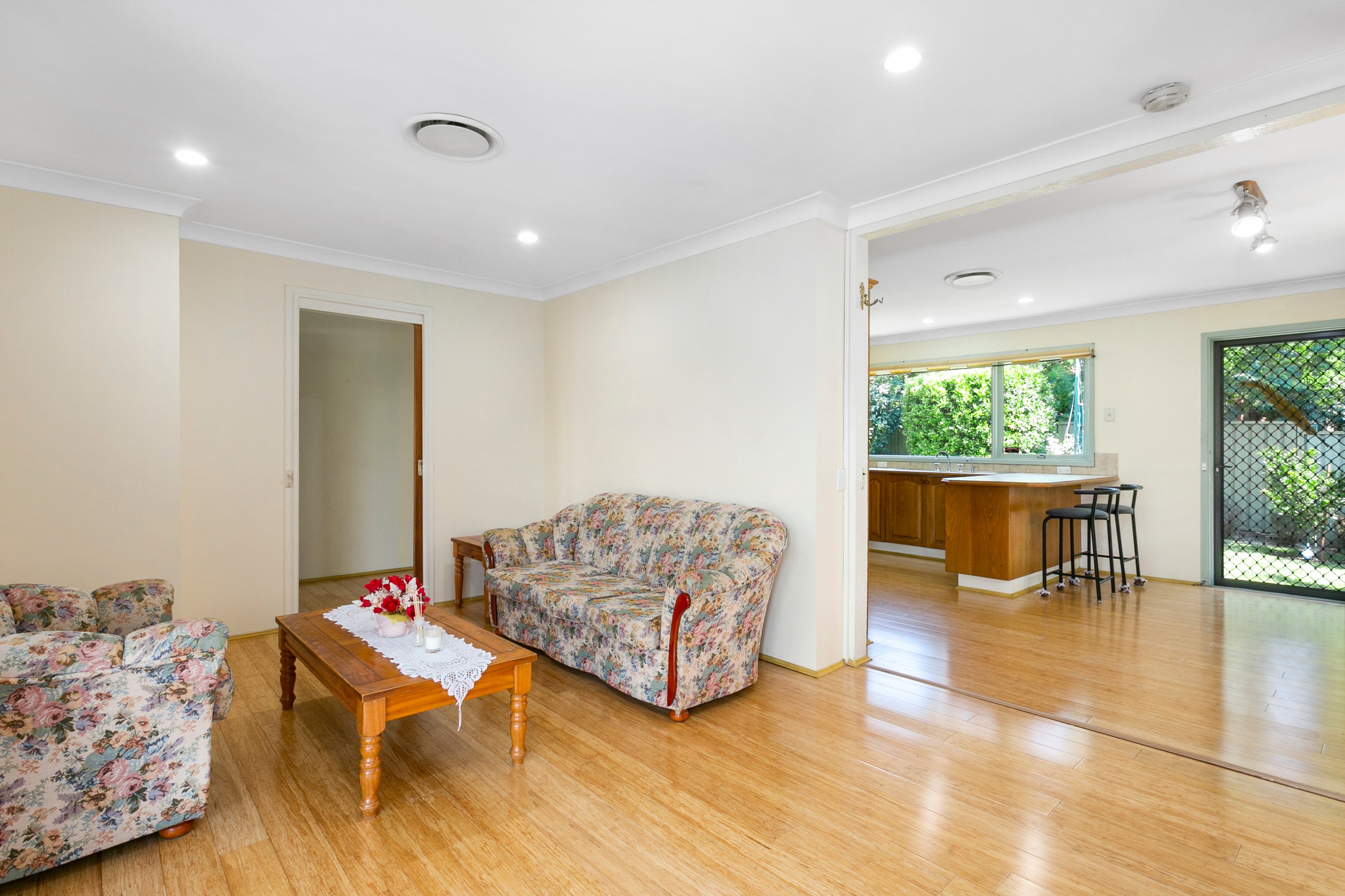 79 Greenoaks Avenue, Bradbury, NSW 2560