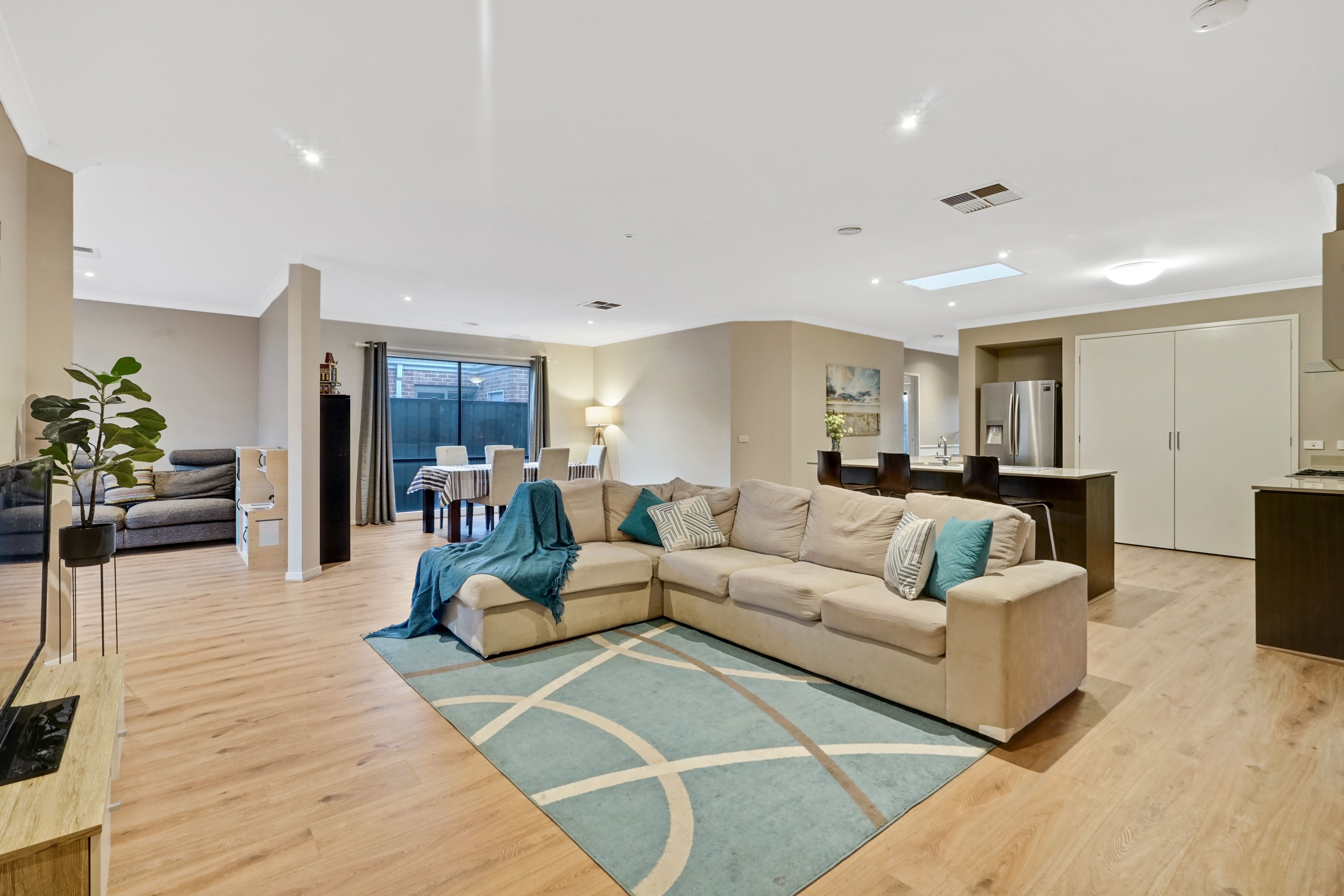 10 MINTARRA Road, Tarneit, VIC 3029