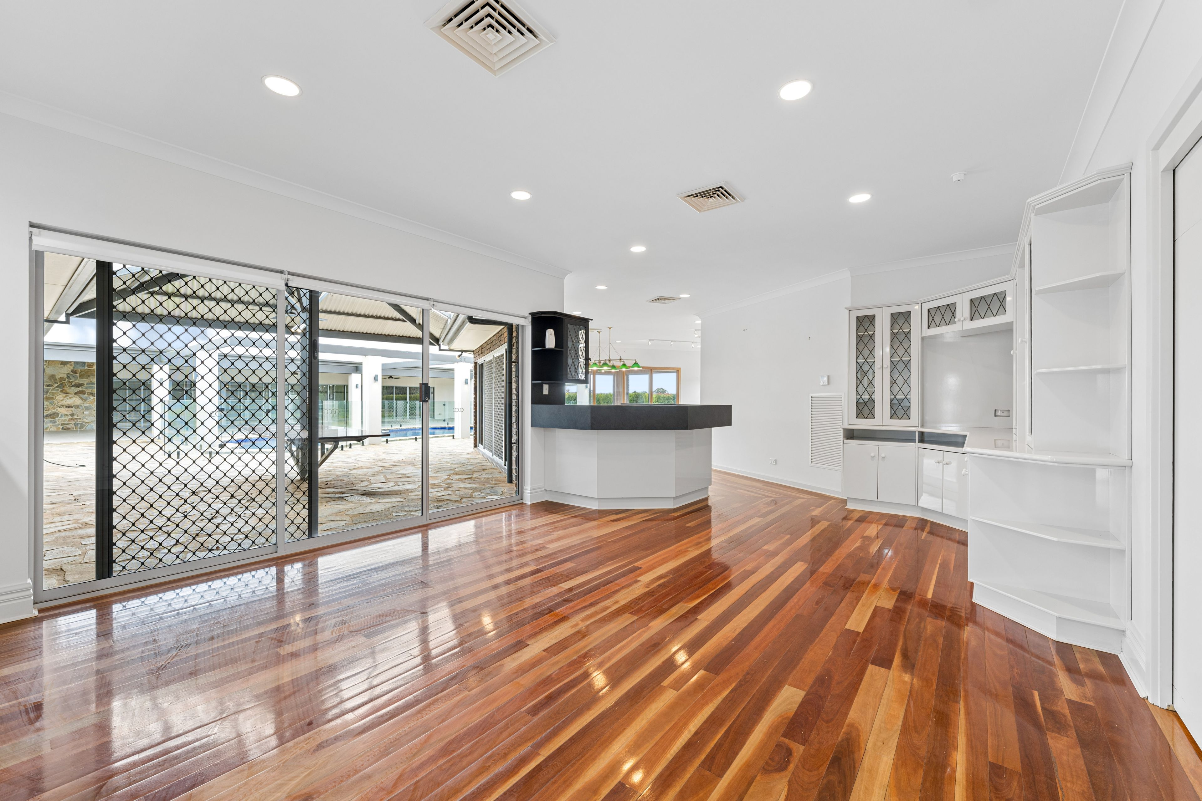38 & 41 Brown Street — photo 11 of 21