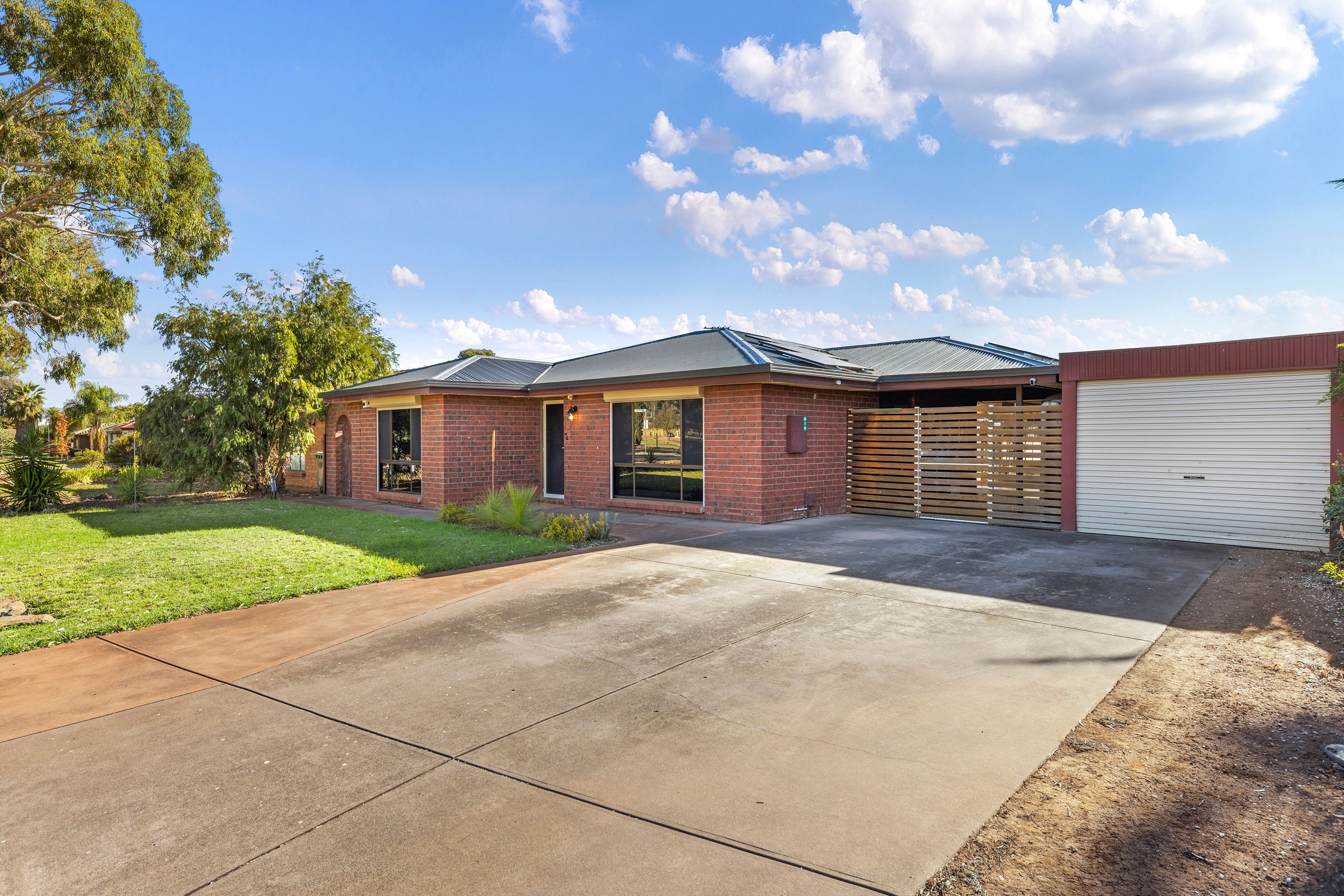 21 Carson Street, Parafield Gardens, SA 5107