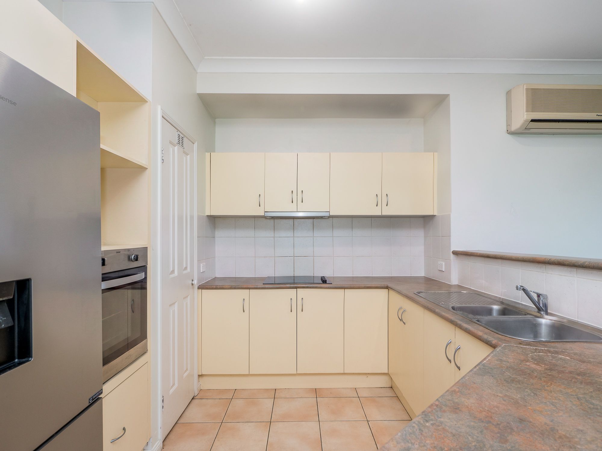 53 Barrys Road — photo 8 of 24