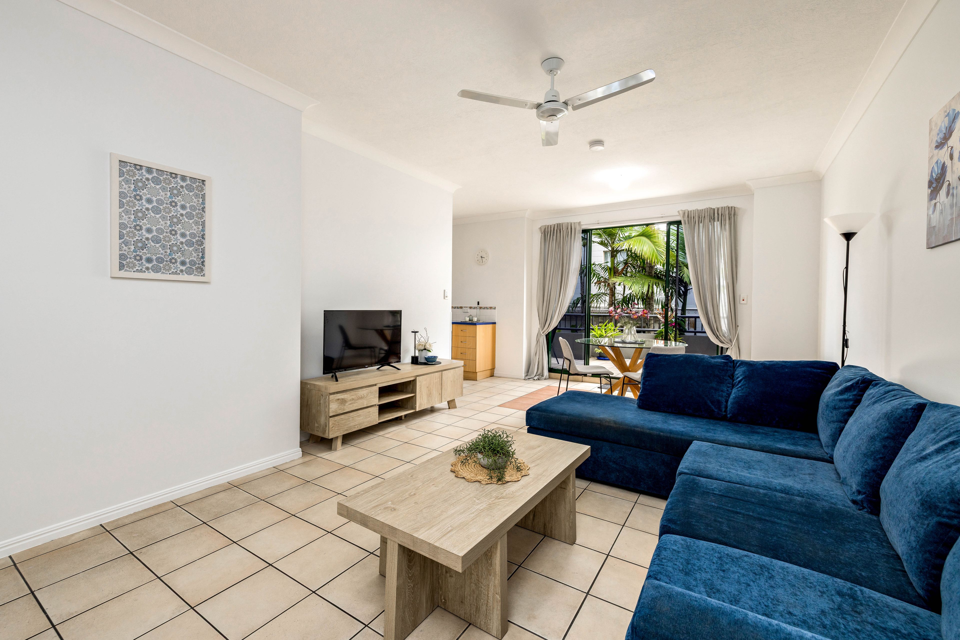 2/186-188 McLeod Street, Cairns North, QLD 4870