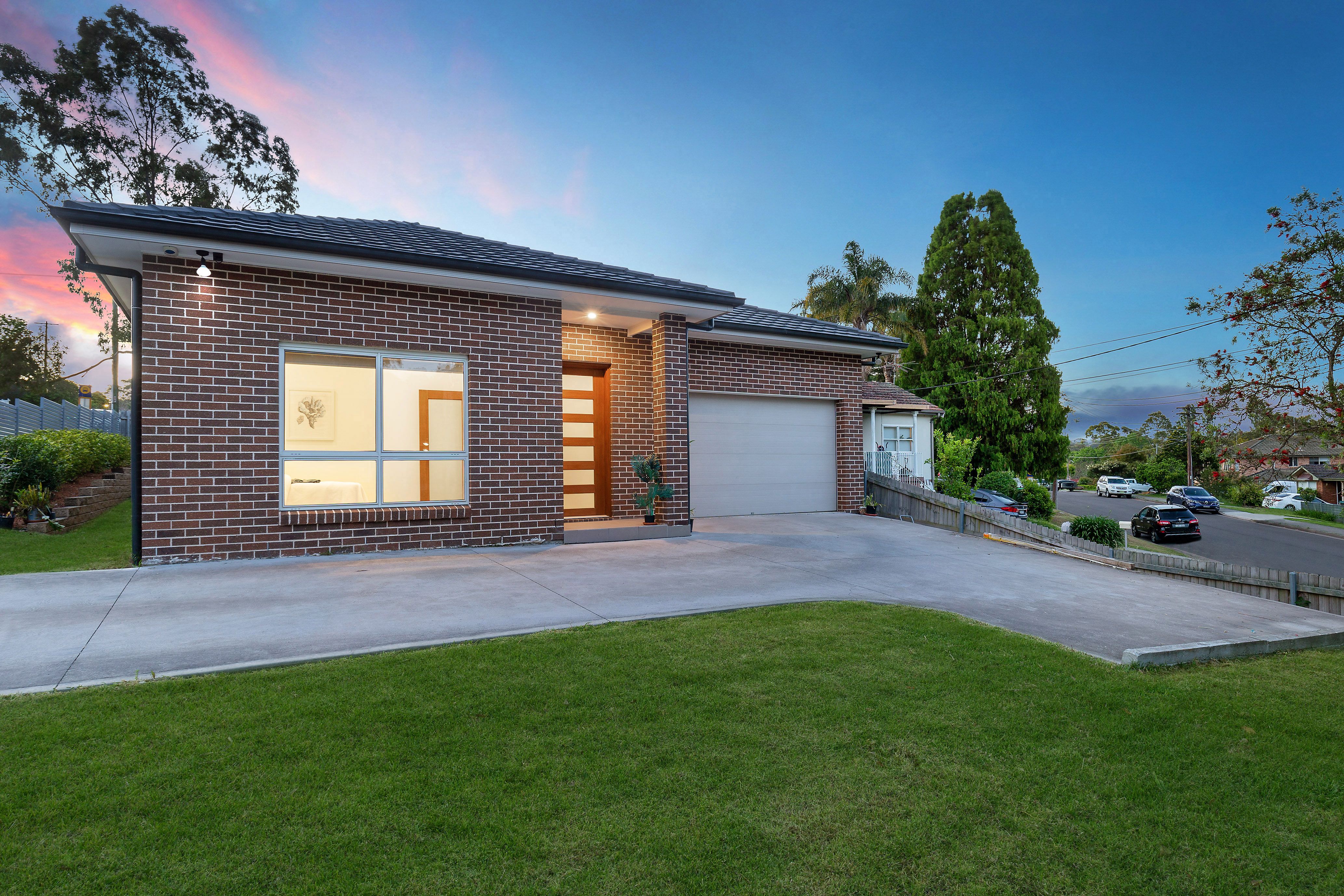 128 King Road, Wahroonga NSW 2076