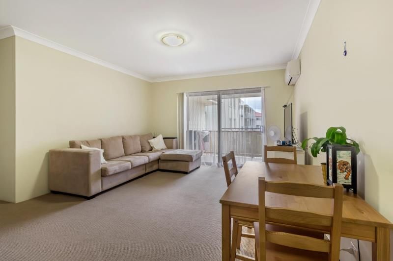 14/4 Sykes Court, Southport, QLD 4215