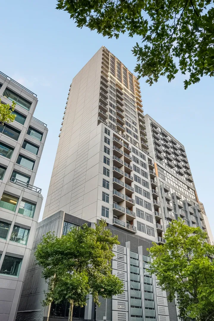 2B1C/23-33 Lonsdale Street — photo 10 of 27
