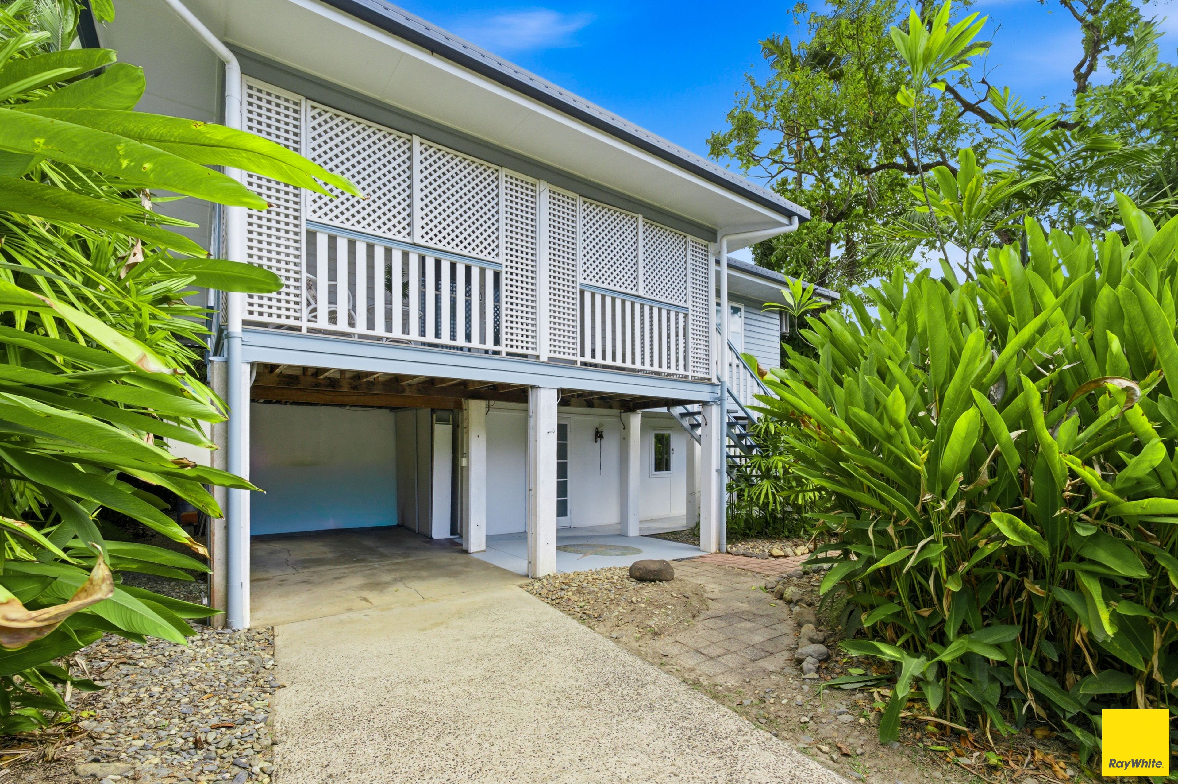 153 Greenslopes Street — photo 4 of 30