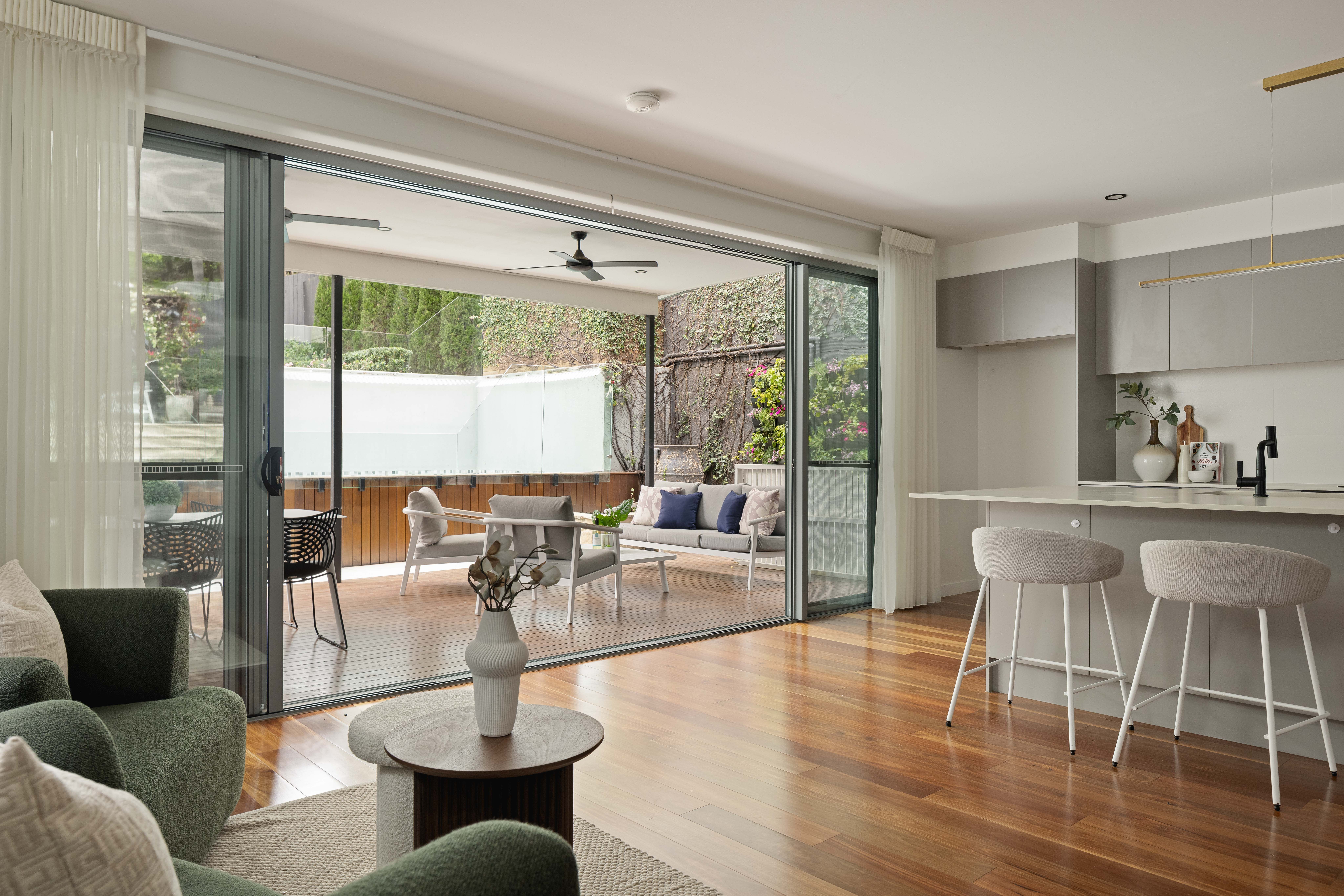 14 Croydon Road — photo 3 of 18
