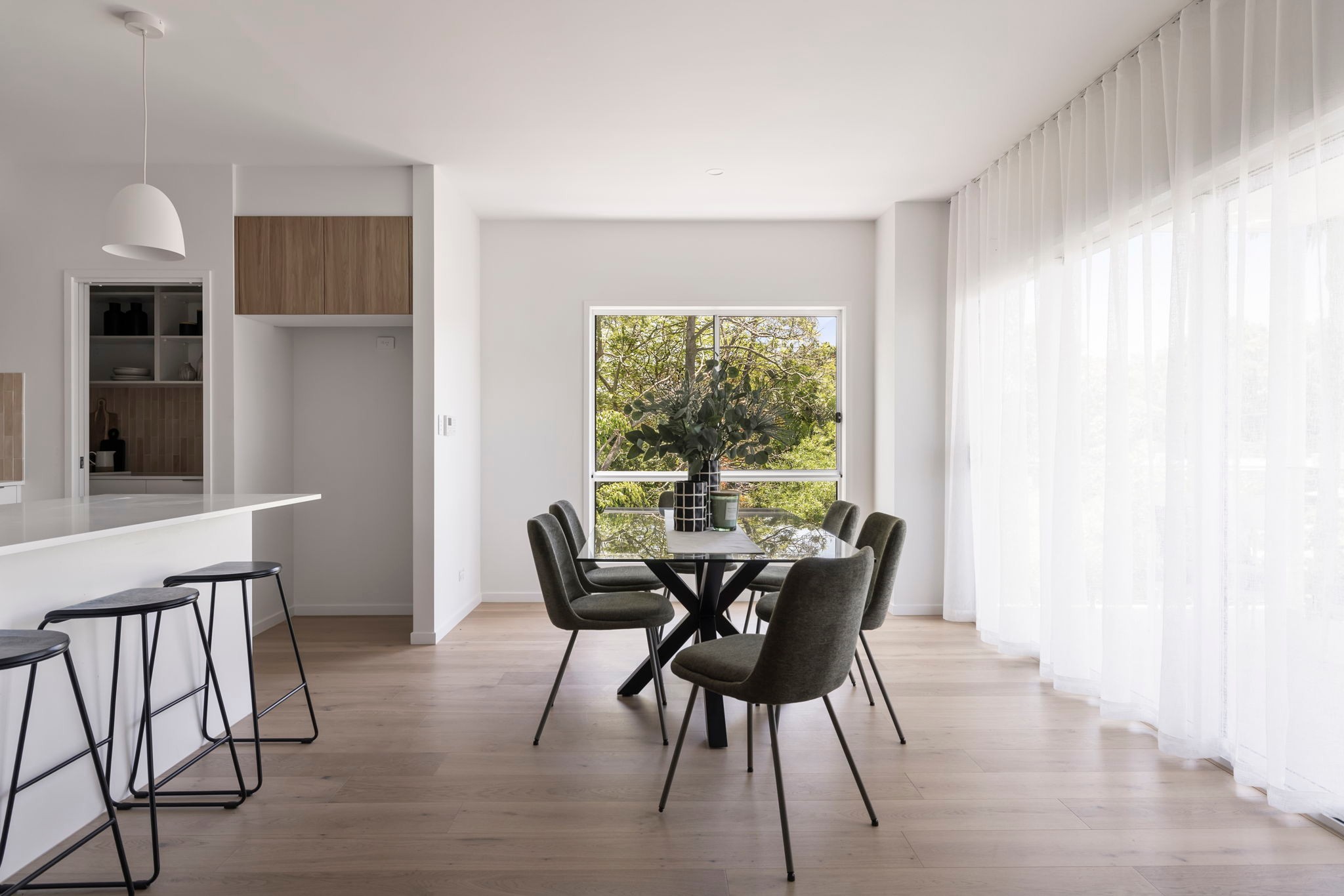 6/27 University Road, Mitchelton, QLD 4053