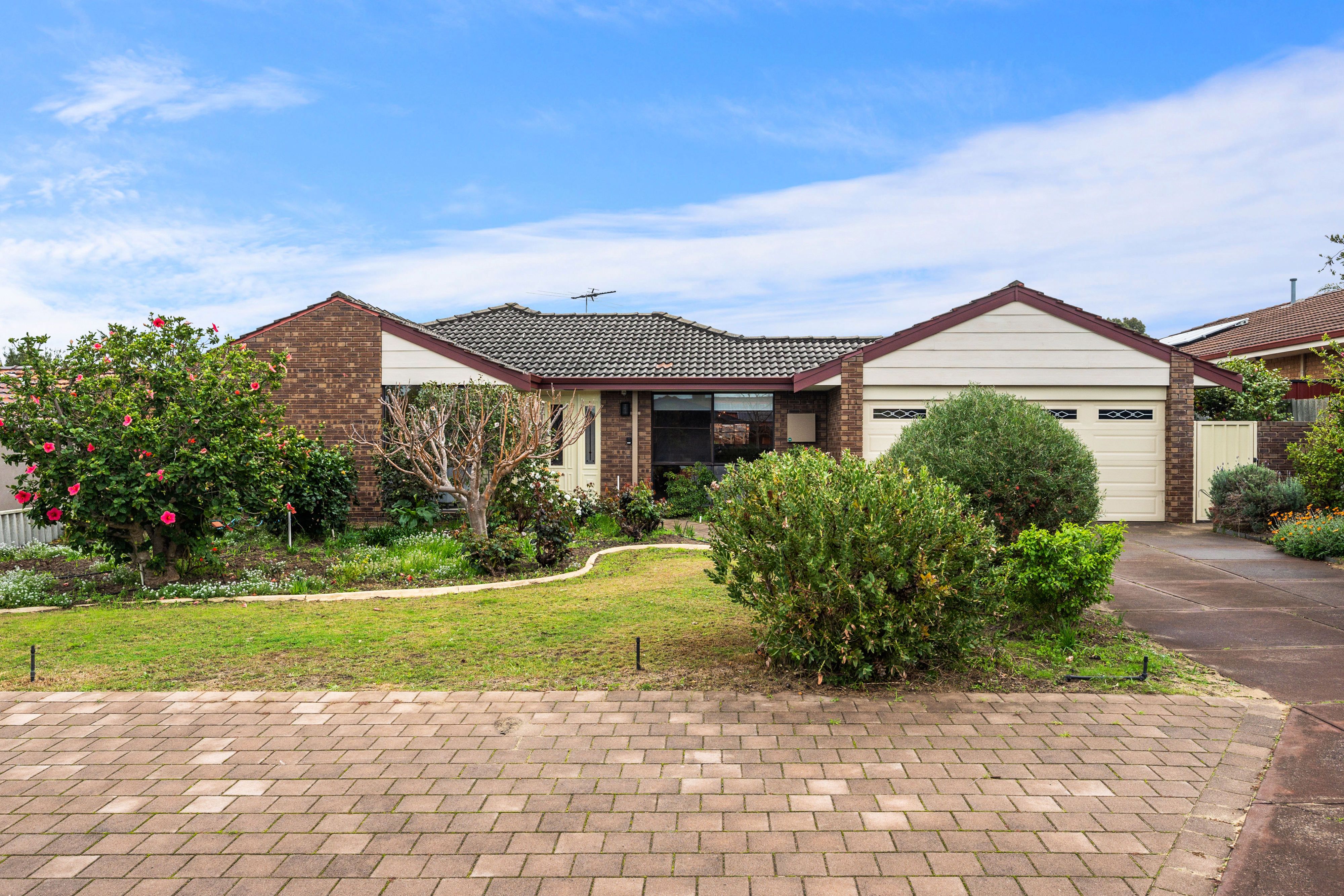 9 Celina Crescent, Kingsley, WA 6026