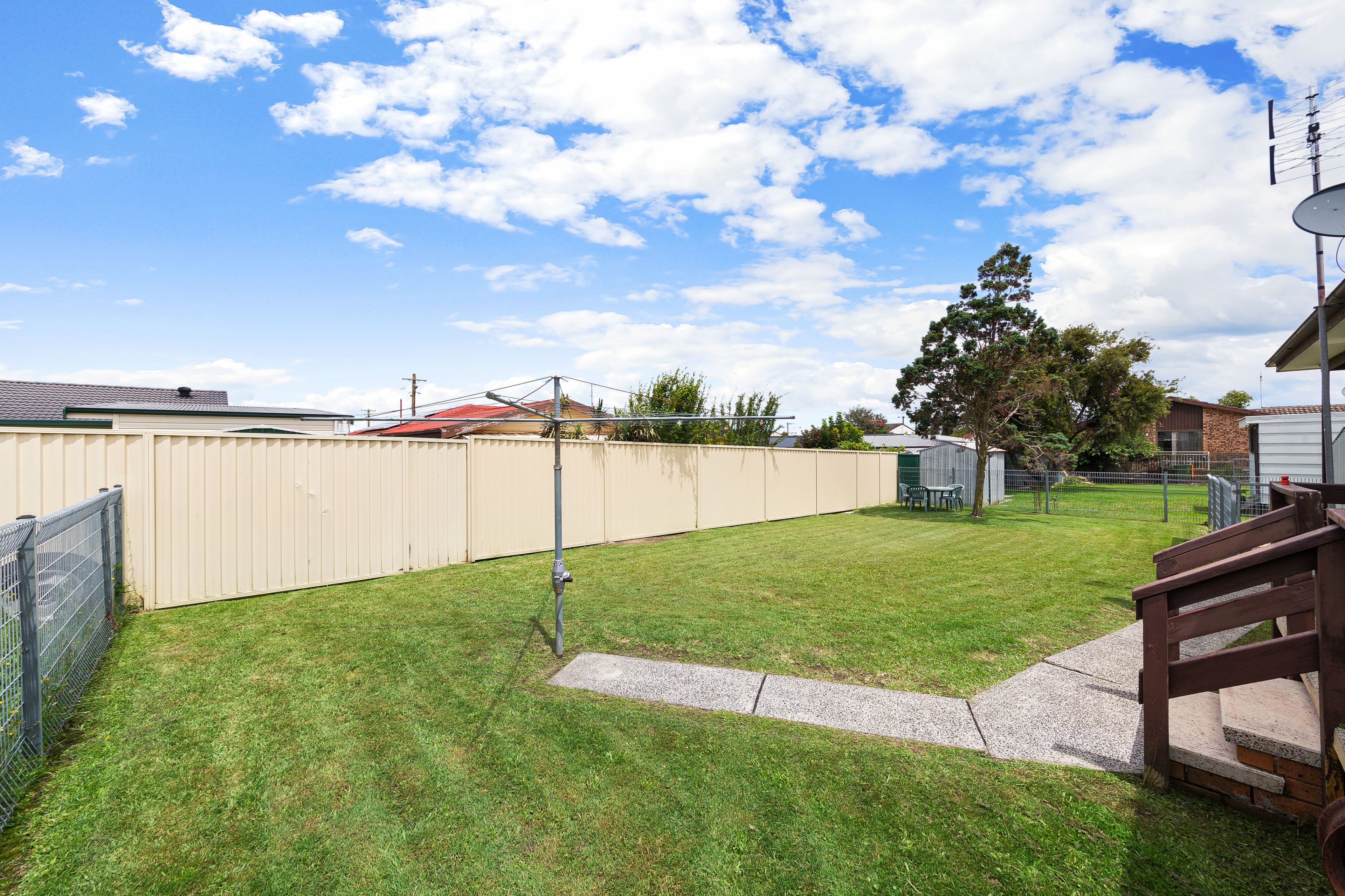 9 Cornwall Avenue, Gorokan, NSW 2263