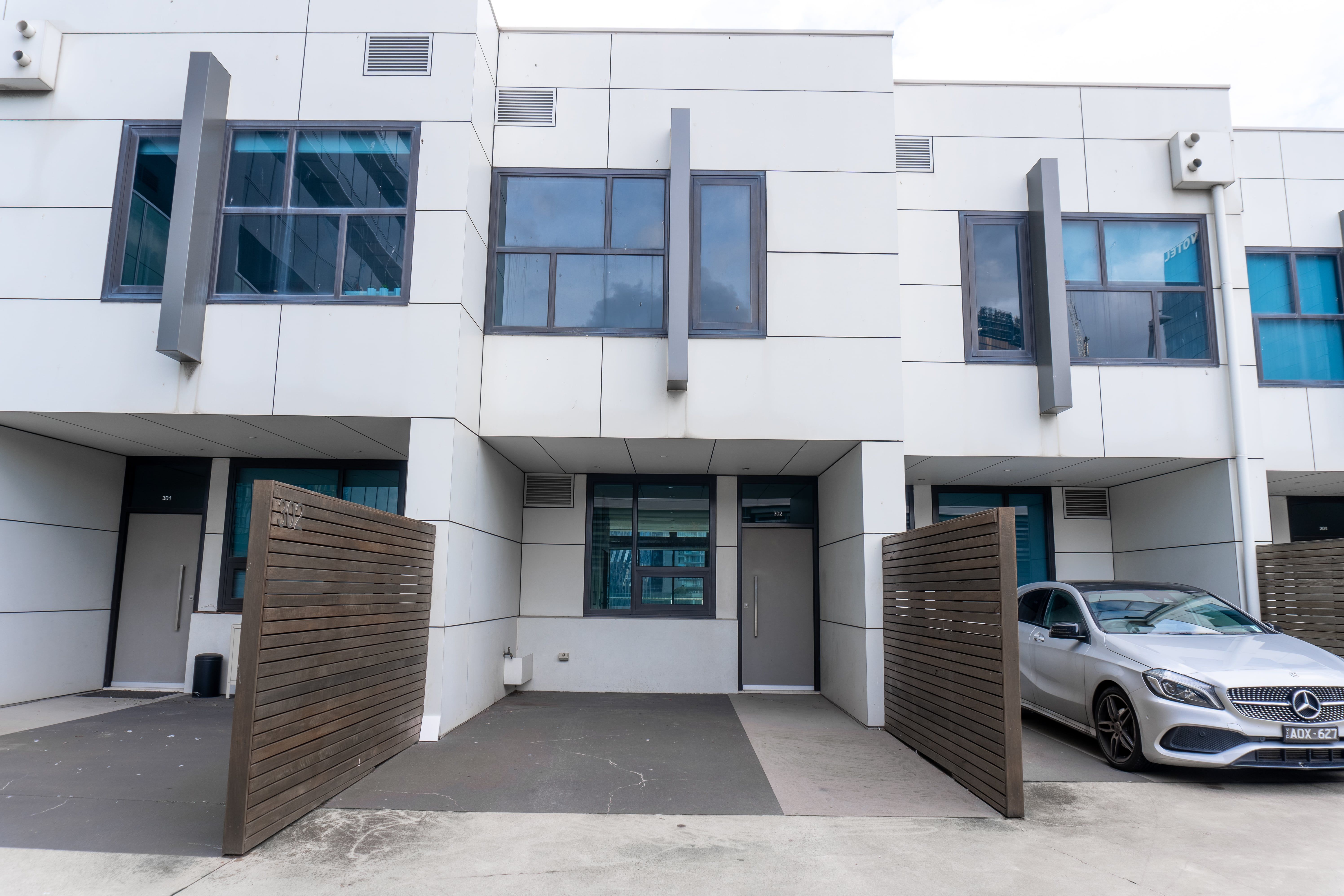 302/20 Convention Centre Place, SOUTH WHARF, VIC 3006