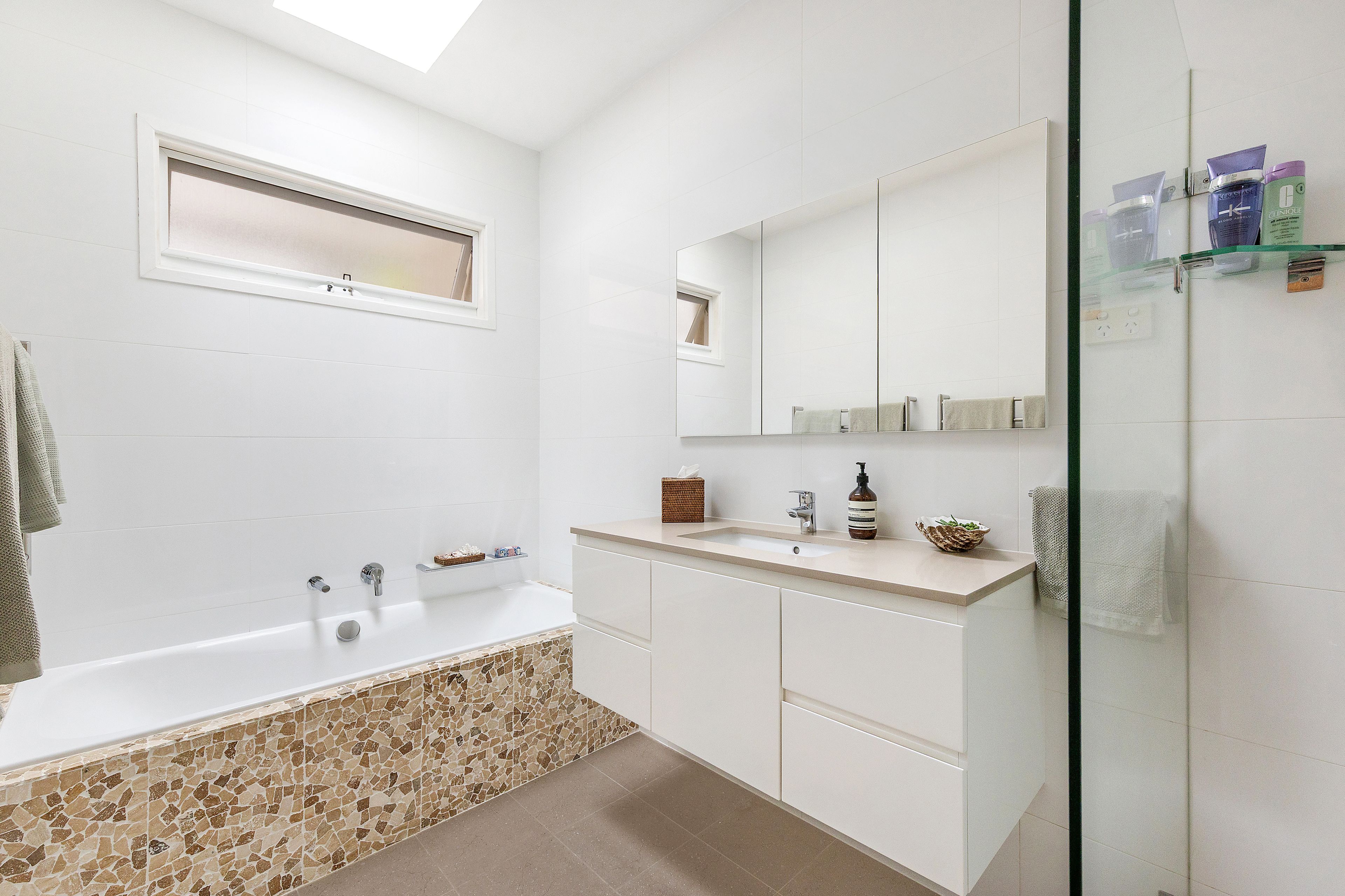 9 Ashburton Avenue — photo 5 of 12