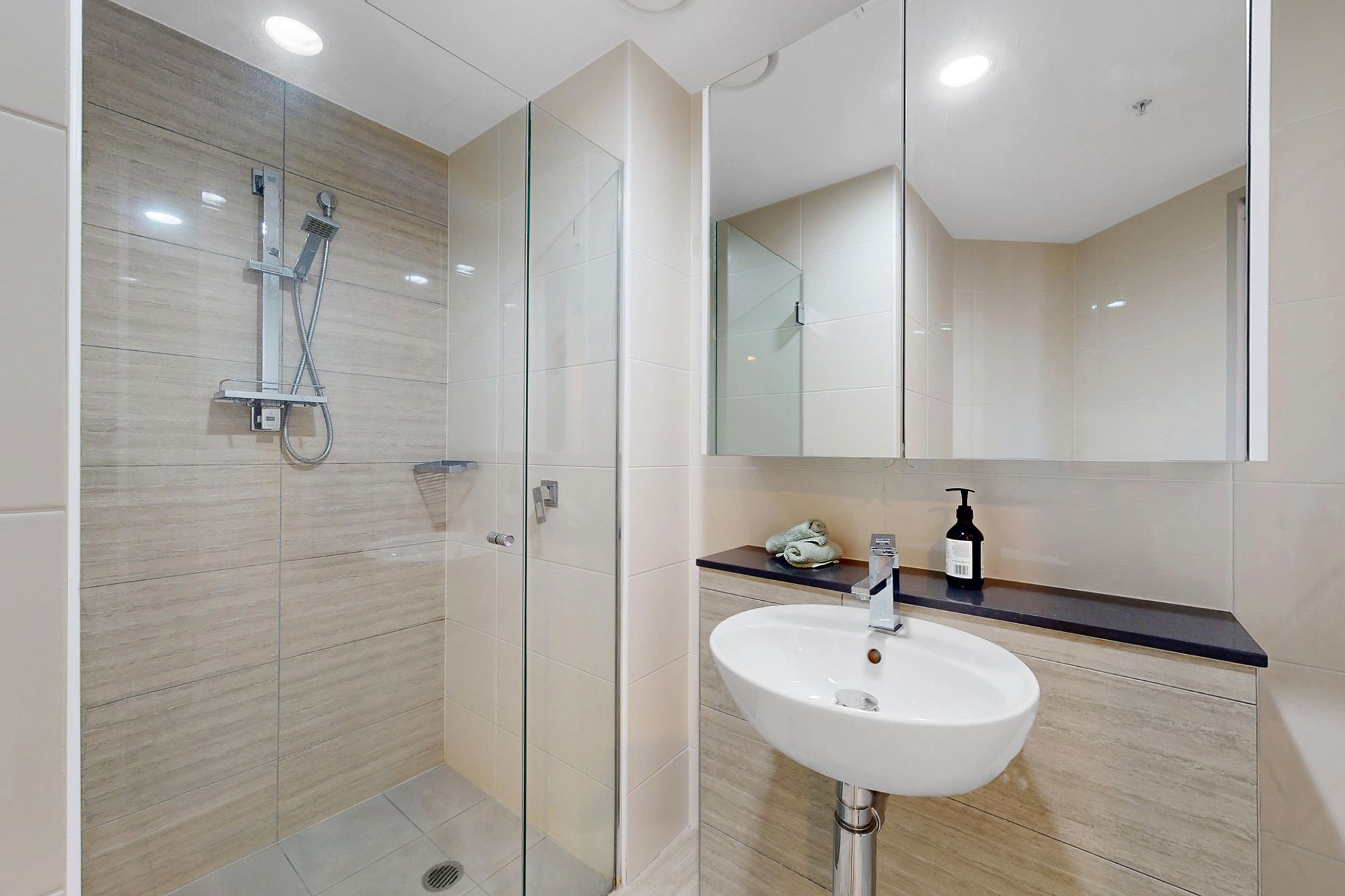 4706/43 Herschel Street — photo 12 of 19