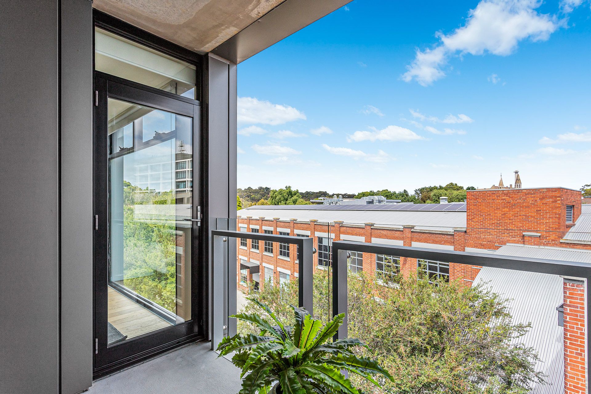 C304/12 Trenerry Crescent, Abbotsford, VIC 3067