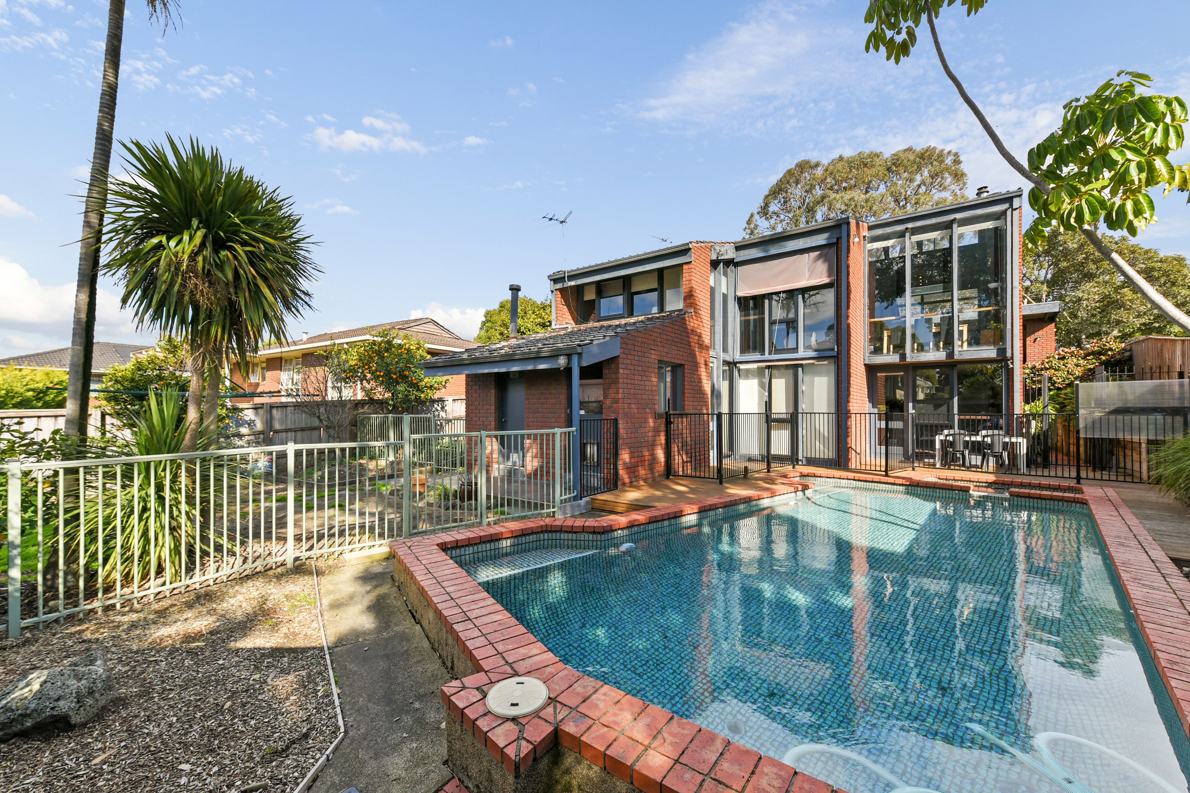 20 Paxton Drive, Glen Waverley, VIC 3150