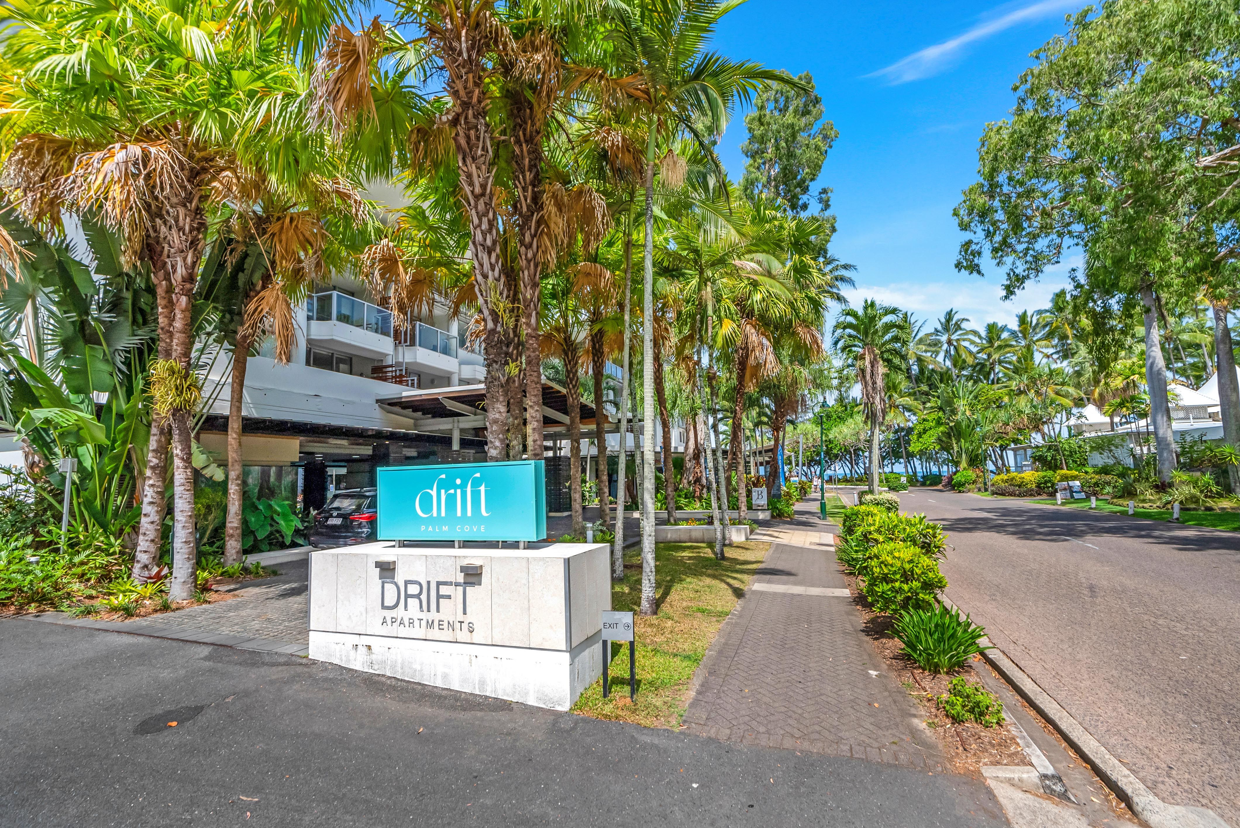 2403/2-22 Veivers Road, Palm Cove, QLD 4879