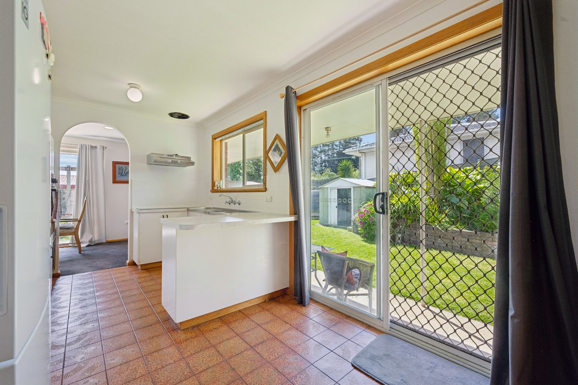 12 Sharley Avenue — photo 3 of 16