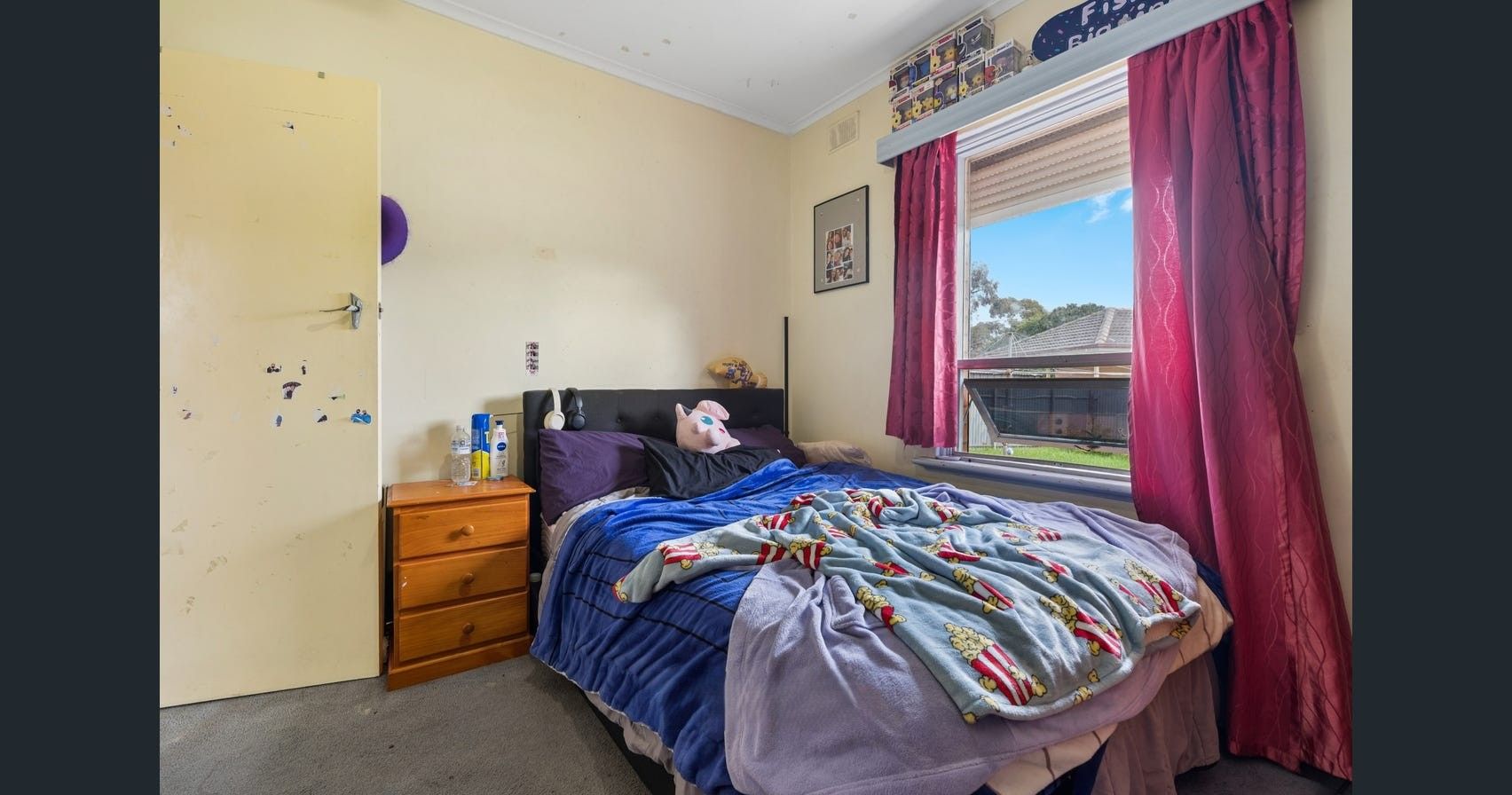 4 Bronwyn Crescent — photo 8 of 16