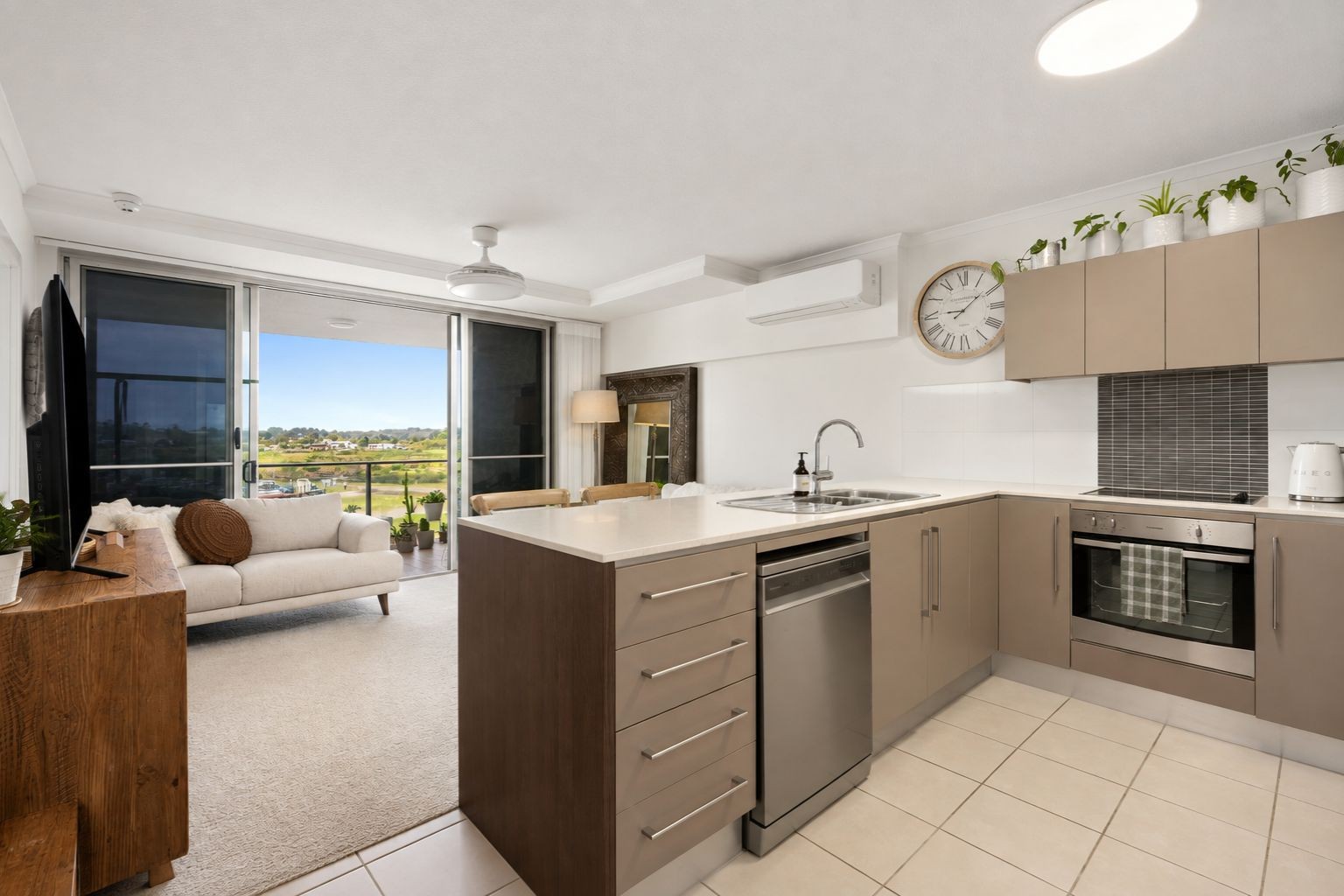 1502/1A Mungar Street, Maroochydore, QLD 4558