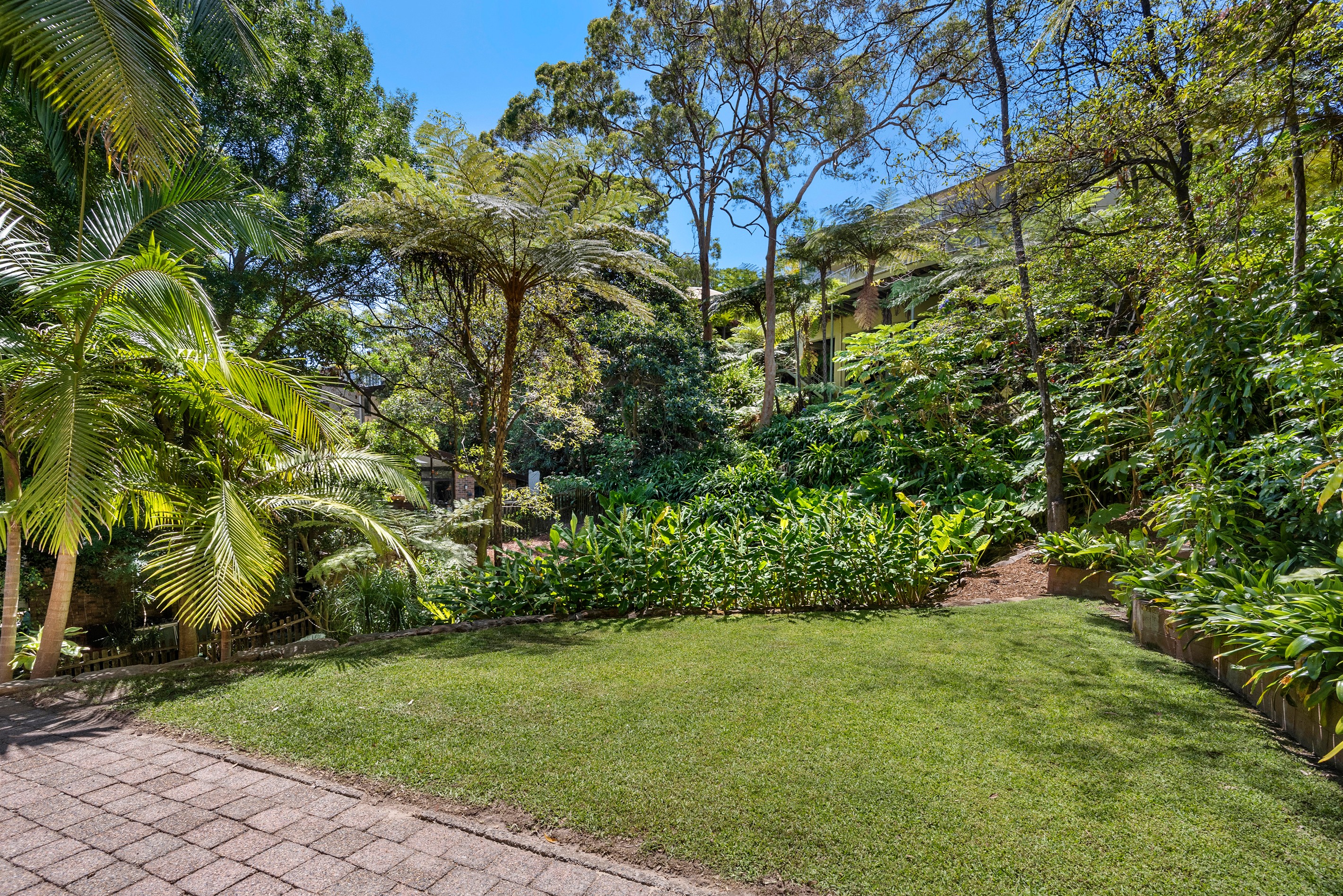 32 The Scarp, Castlecrag, NSW 2068