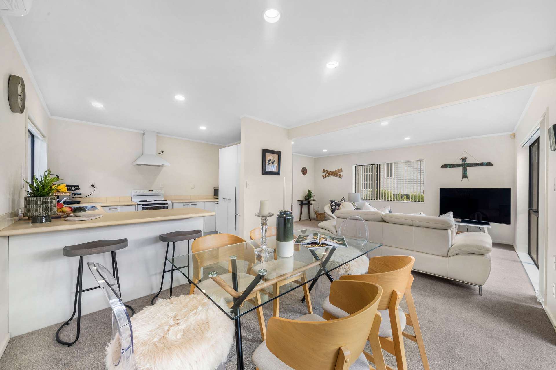 8c Kawerau Avenue photo 3