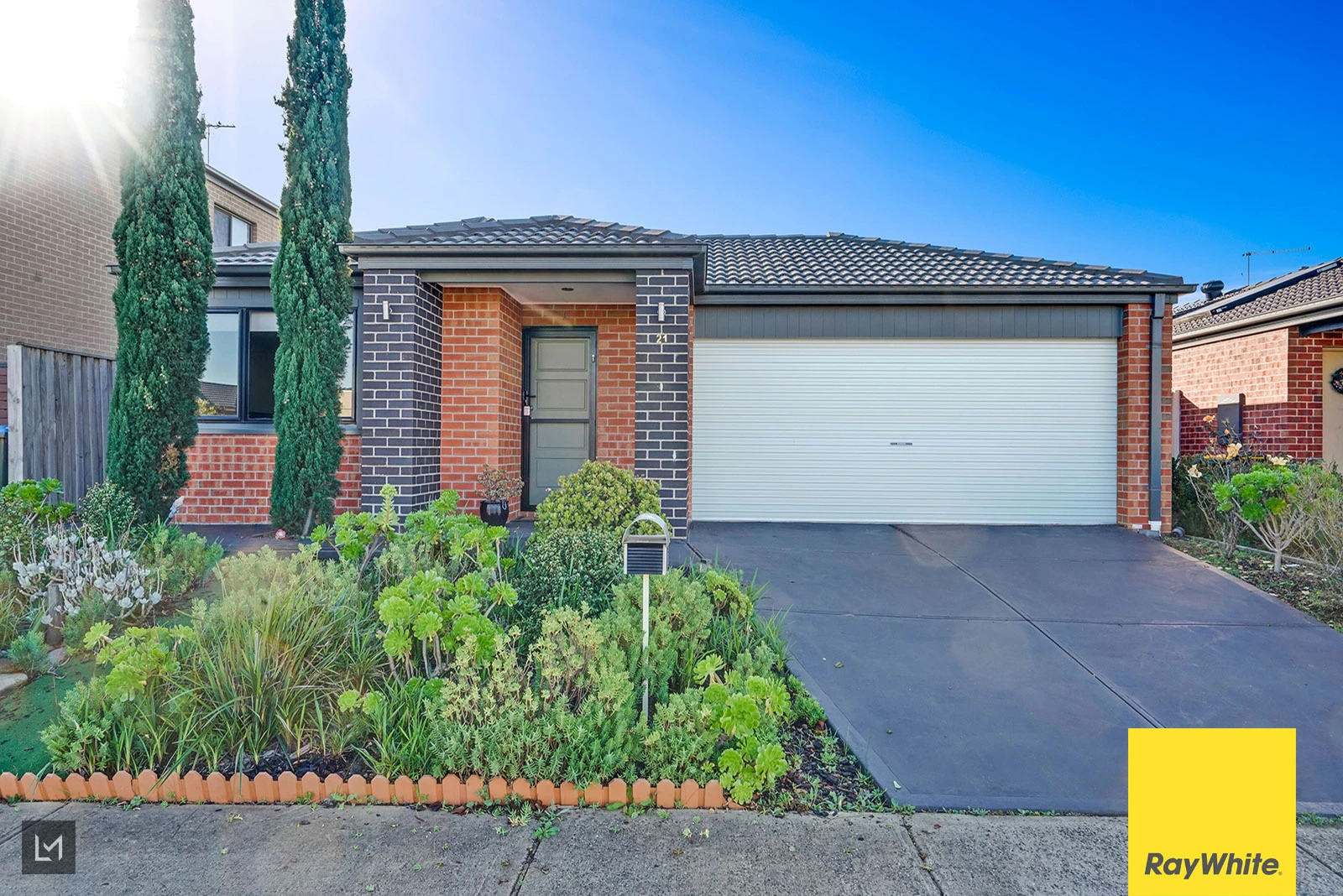 21 Neighbourhood Grove, Point Cook, VIC 3030