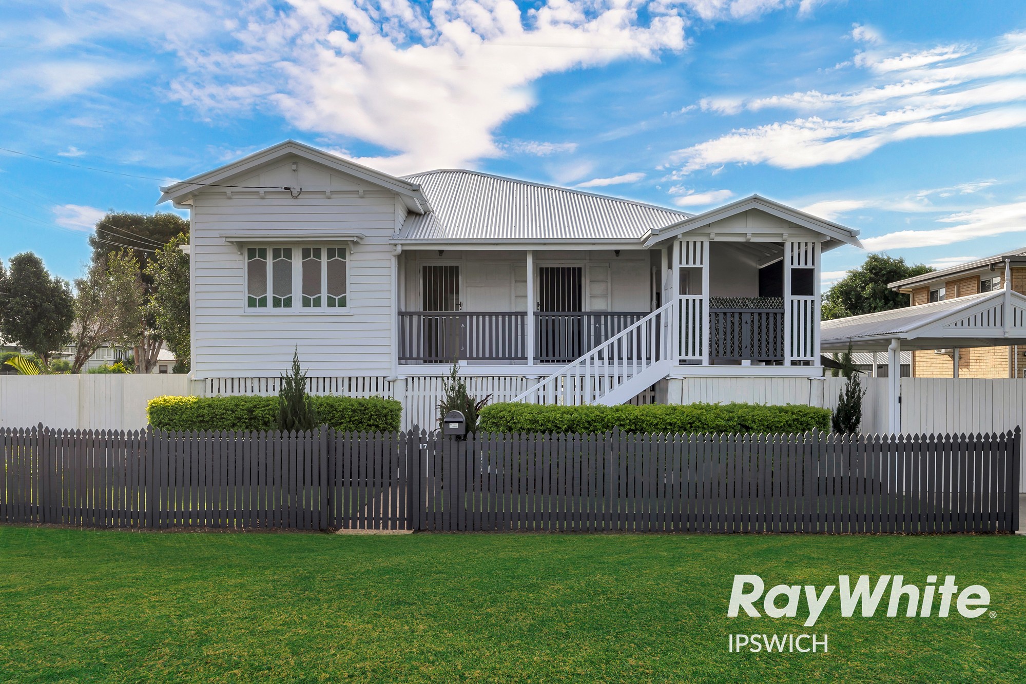 17 Woodford Street, One Mile, QLD 4305